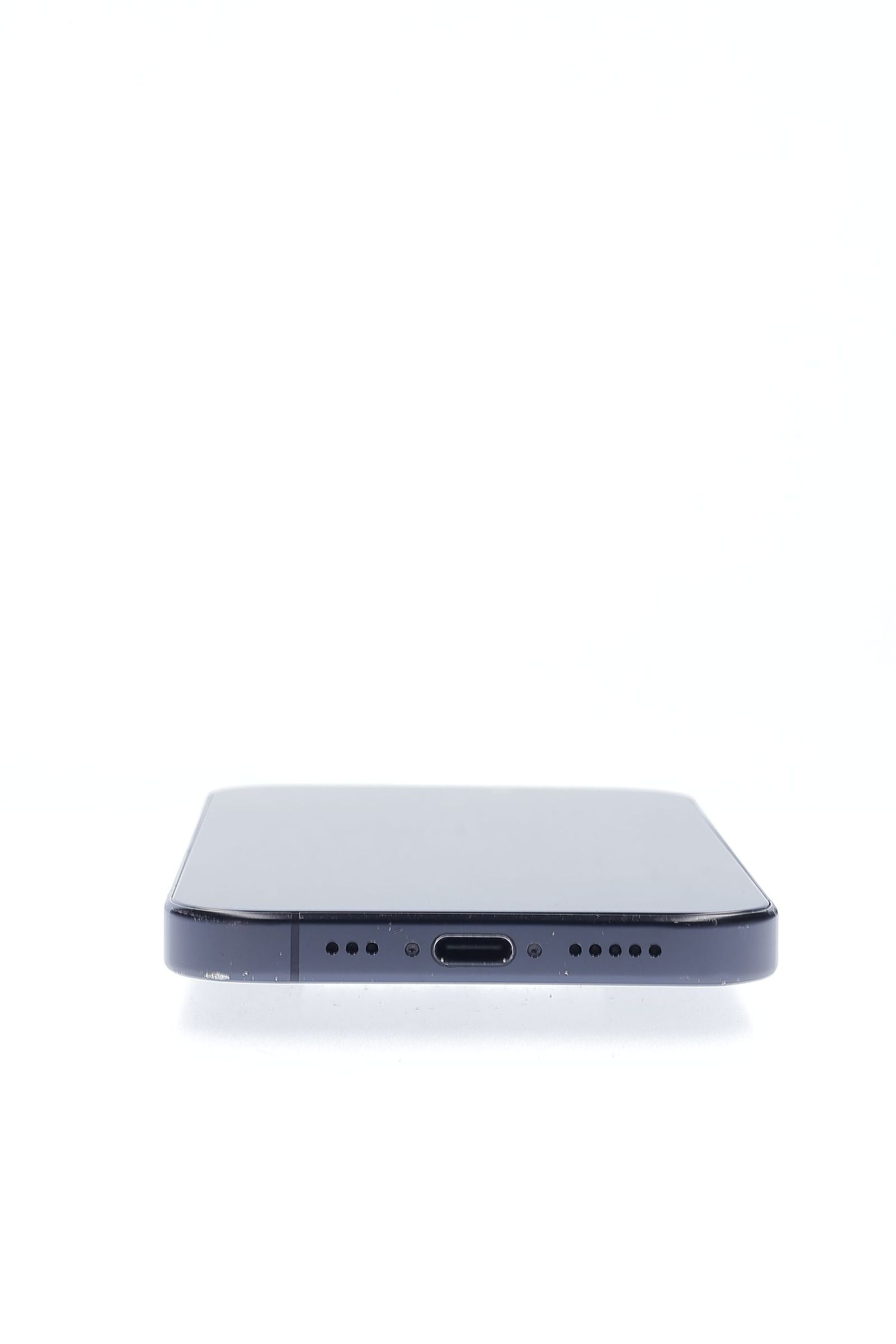 Apple iPhone 16 Pro 128 GB Black Titanium - Foarte bun