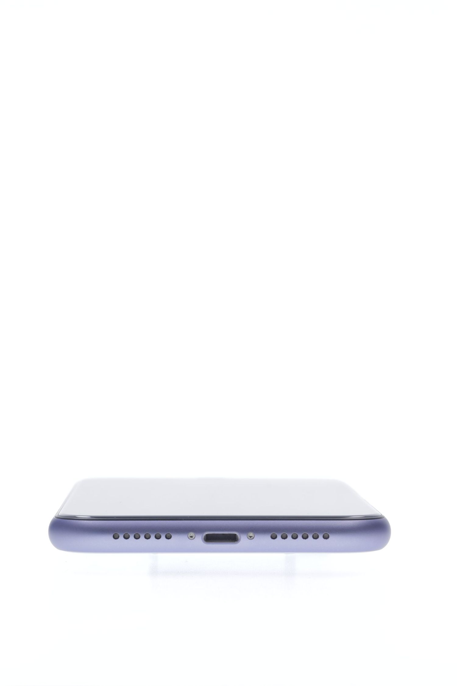 Apple iPhone 11 64 GB Purple - Като нов