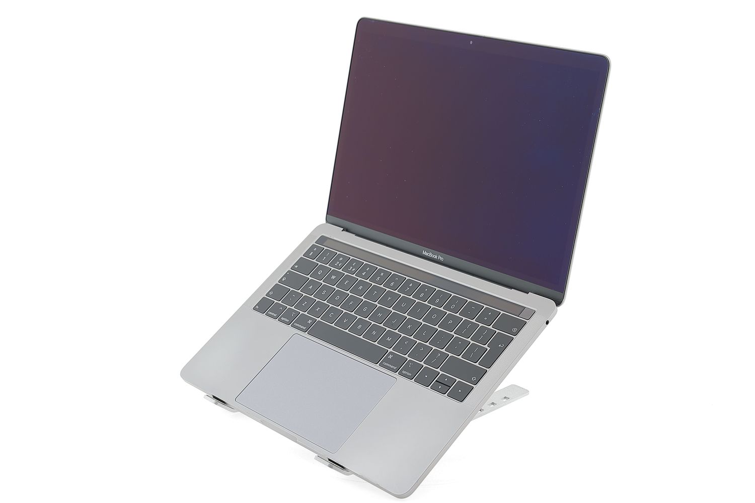 Apple MacBook Pro 13″ Touch Bar 2019, i5 1.4 GHz, 8 GB, Iris Plus Graphics 645 256 GB Space Gray