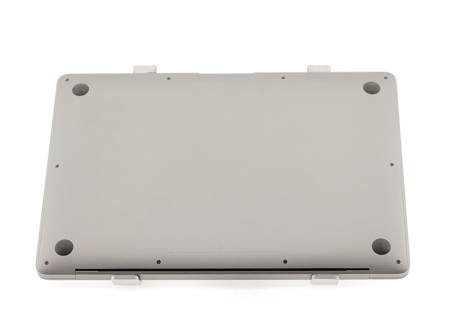 Apple MacBook Air 13″ 2020, i5 1.1 GHz, 8 GB, Intel Iris Plus 512 GB Space Gray - Като нов