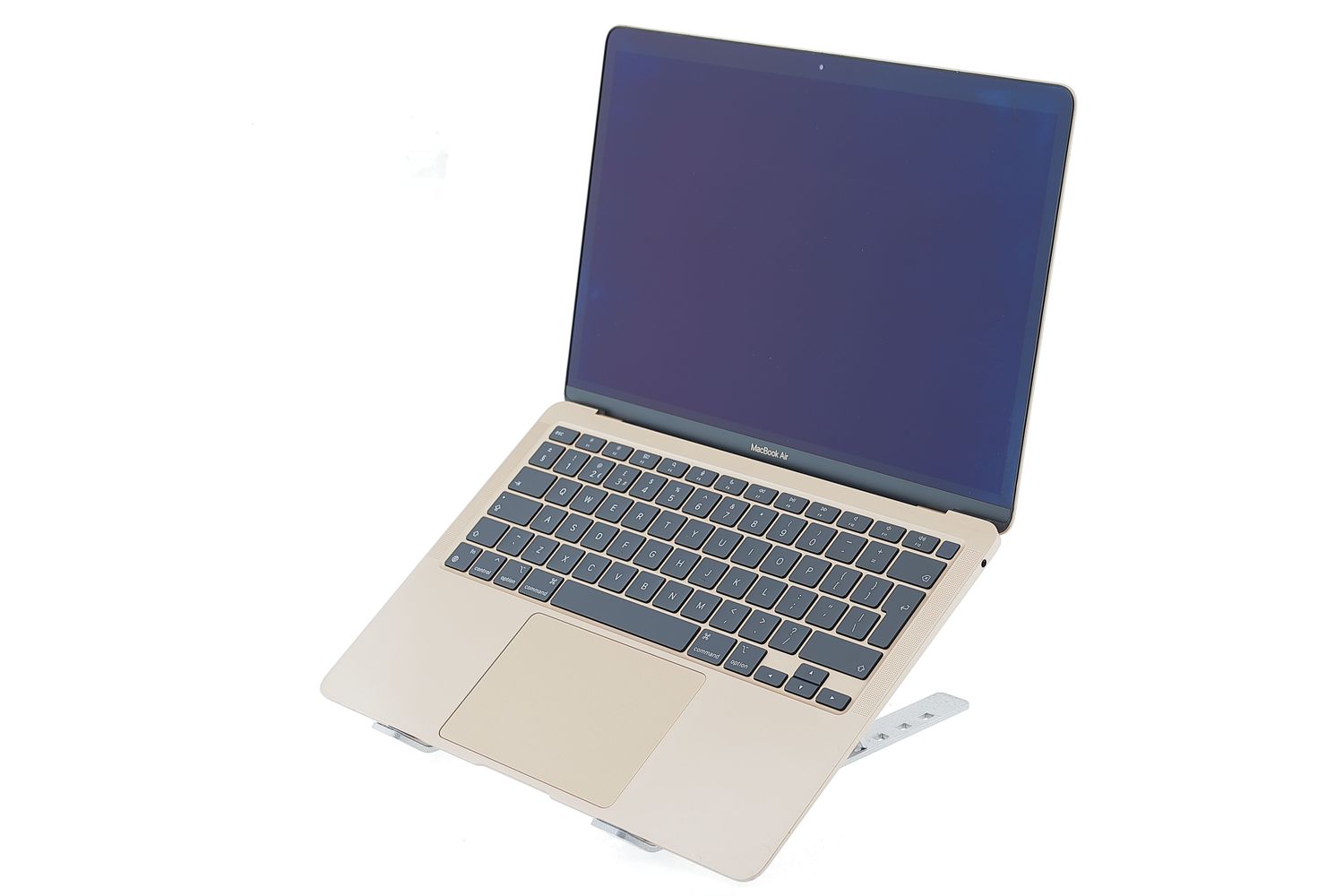 Apple MacBook Air 13″ 2020, M1 8 Cores, 8 GB, 7 core GPU 256 GB Gold - Nagyon jó