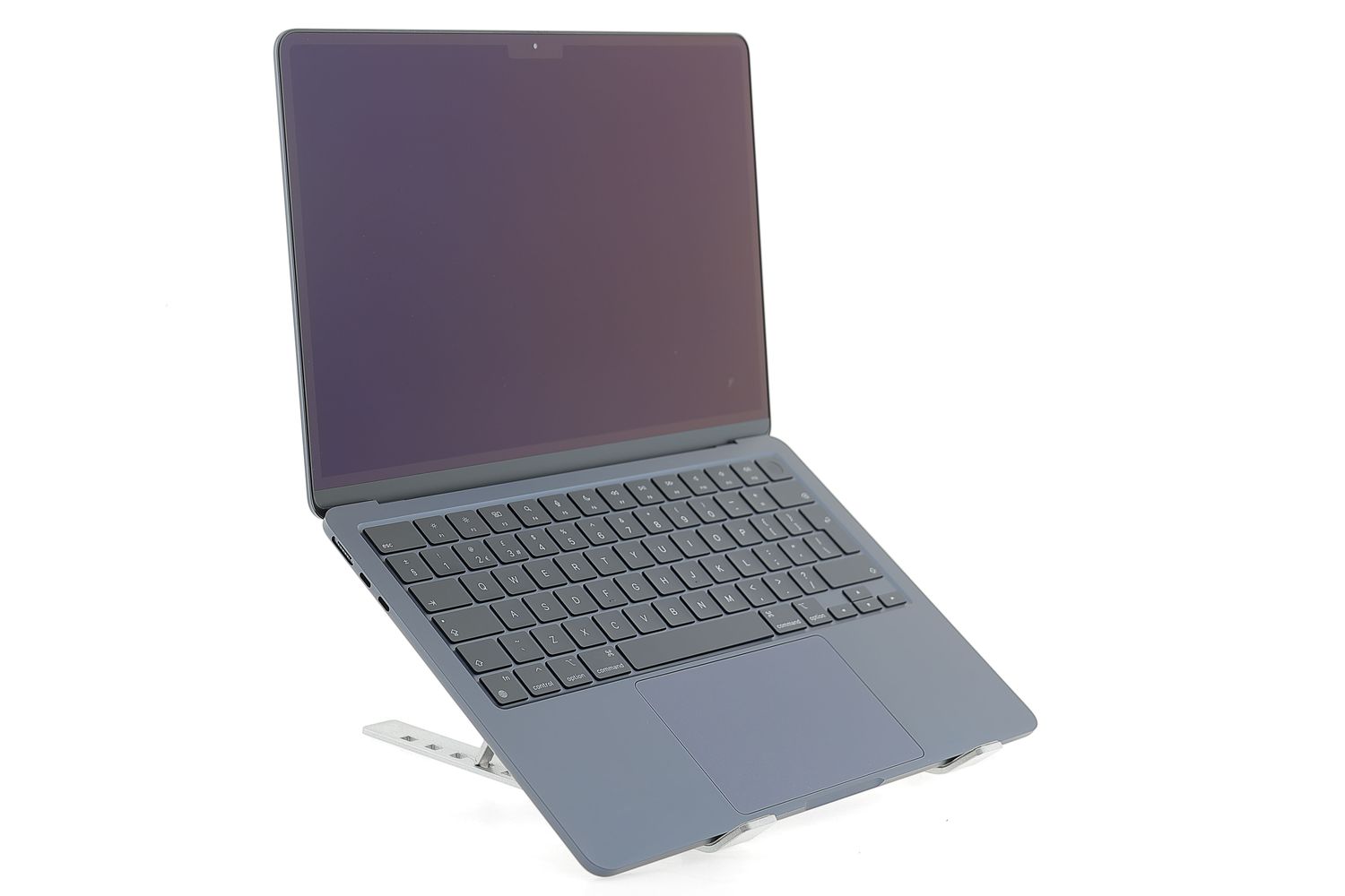 Apple MacBook Air 13″ 2022, M2 8 Cores, 8 GB, 10 core GPU 512 GB Midnight - Excelent
