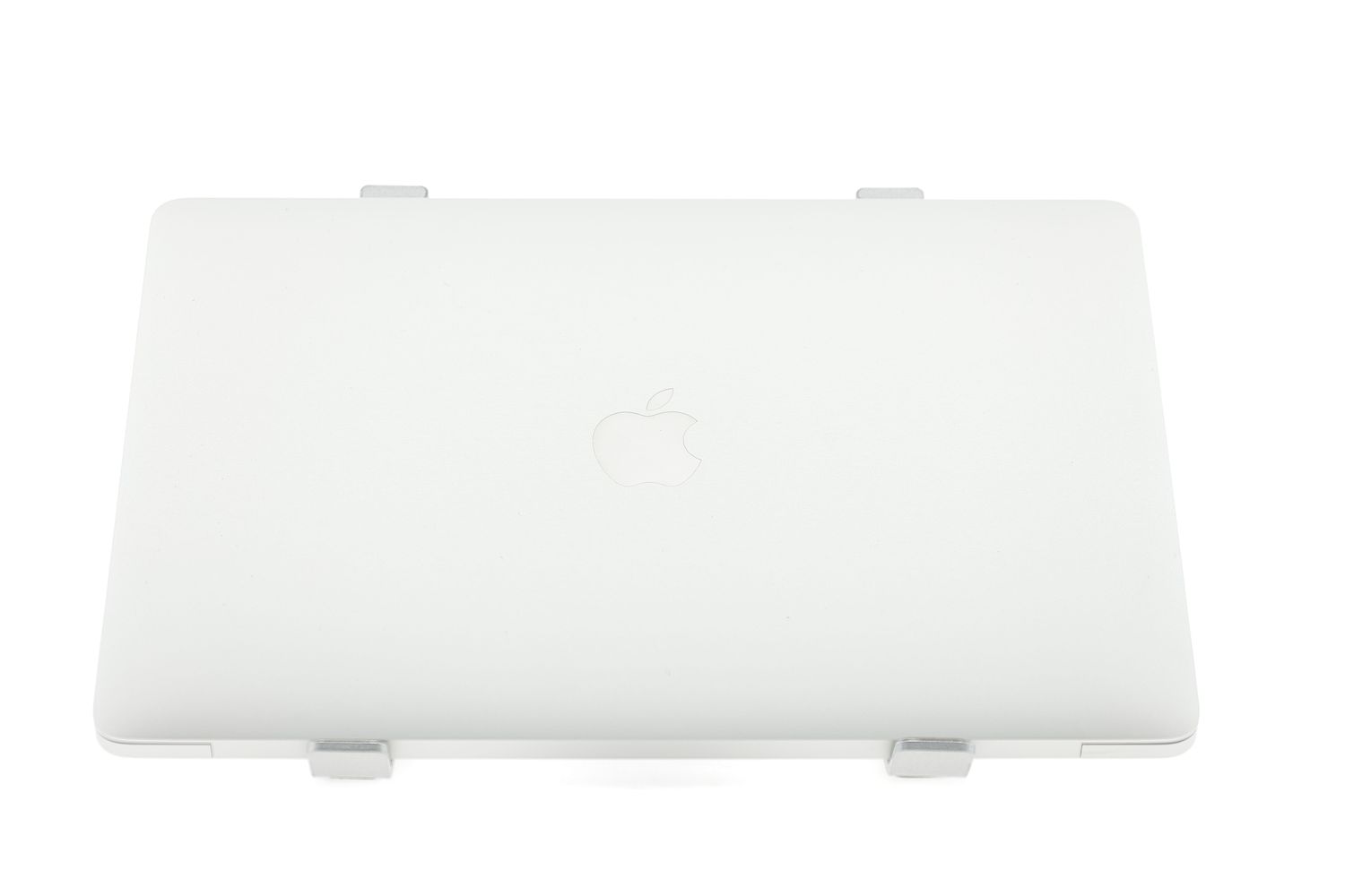 Apple MacBook Air 13″ 2020, M1 8 Cores, 8 GB, 7 core GPU 256 GB Silver - Excelent