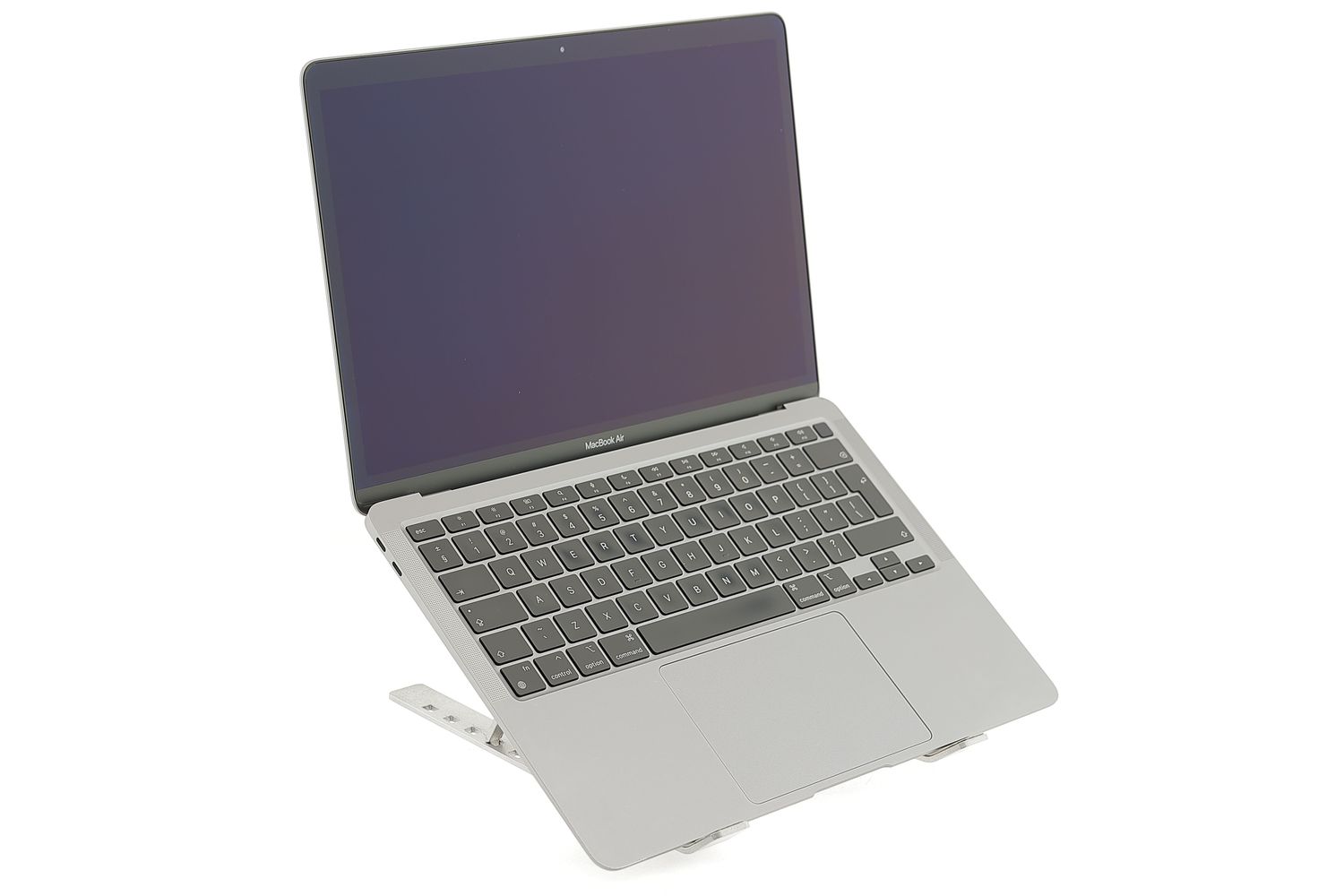 Apple MacBook Air 13″ 2020, M1 8 Cores, 8 GB, 8 core GPU 512 GB Space Gray - Много добро