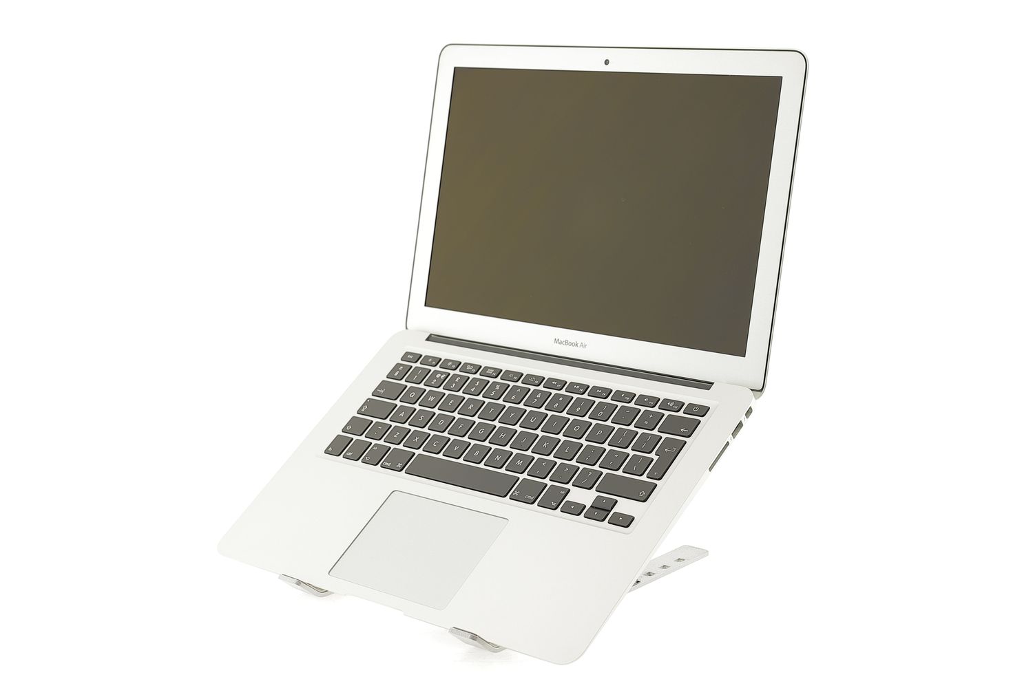 Apple MacBook Air 13″ 2017, i5 1.8 GHz, 8 GB, HD Graphics 6000