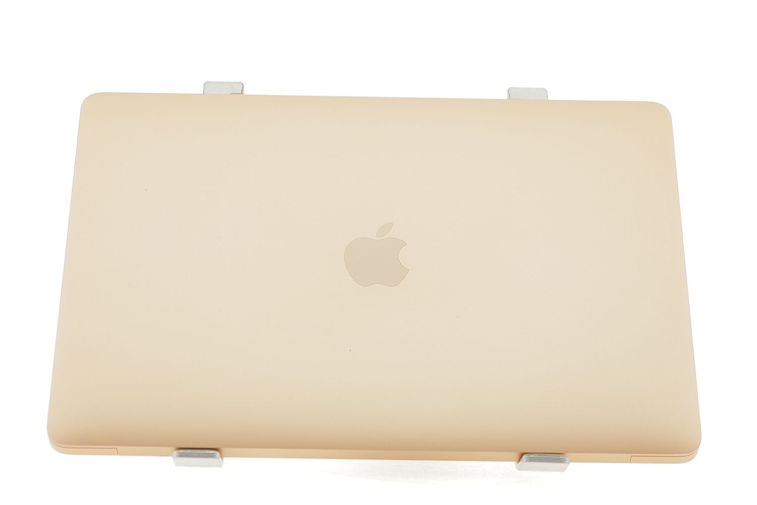 Apple MacBook Air 13″ 2018, i5 1.6 GHz, 8 GB, Intel UHD Graphics 617 128 GB Gold - Excelent