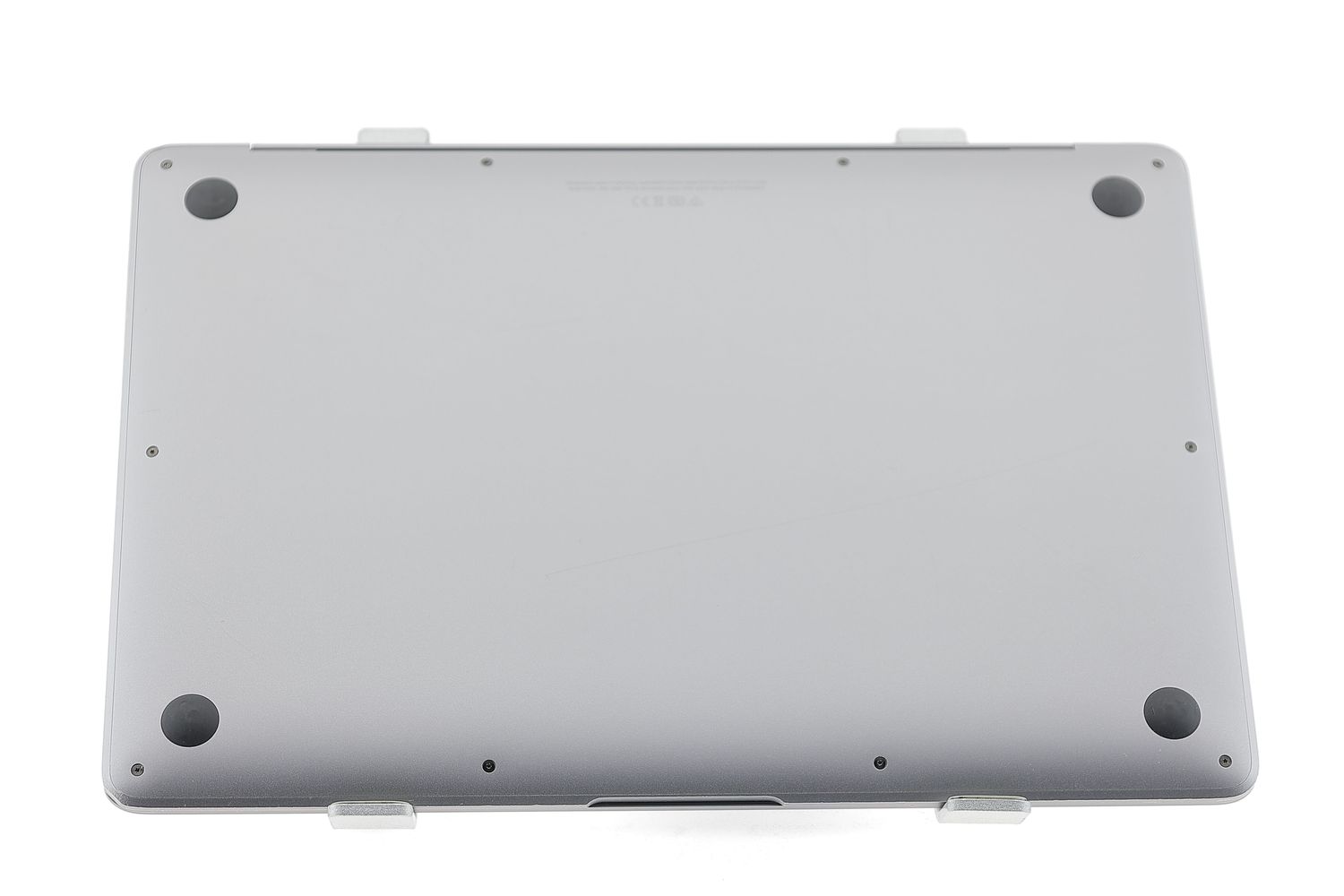 Apple MacBook Air 13″ 2020, M1 8 Cores, 8 GB, 7 core GPU 256 GB Space Gray - Foarte bun