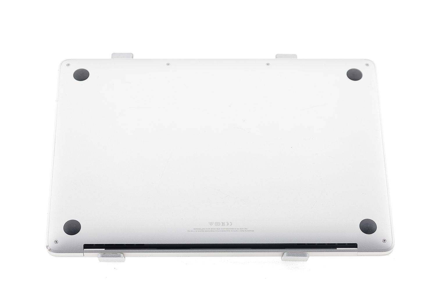 Apple MacBook Pro 13″ 2020, M1 8 Cores, 8 GB, 8 core GPU 256 GB Silver - Nagyon jó