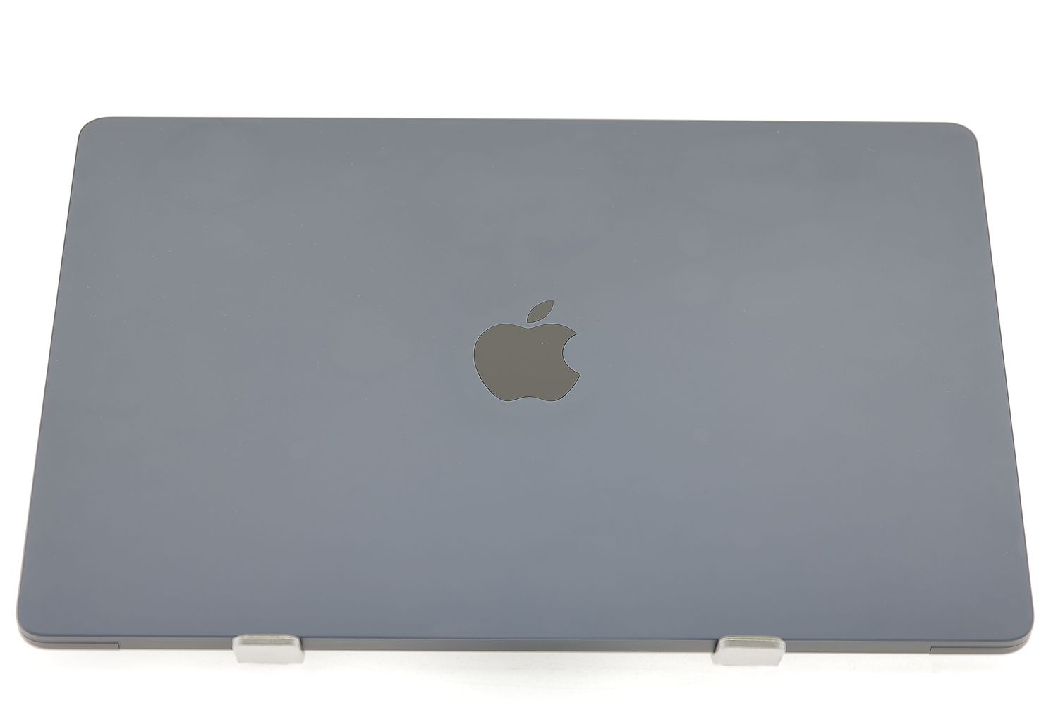 Apple MacBook Air 15″ 2023, M2 8 Cores, 16 GB, 10 core GPU 512 GB Midnight - Nagyon jó