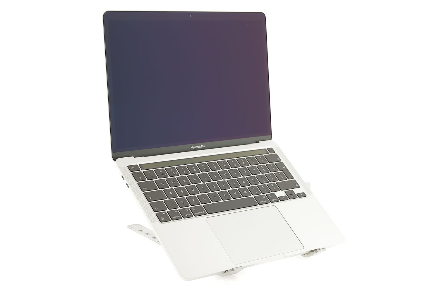 Apple MacBook Pro 13″ 2022, M2 8 Cores, 8 GB, 10 core GPU 512 GB Silver - Ca nou