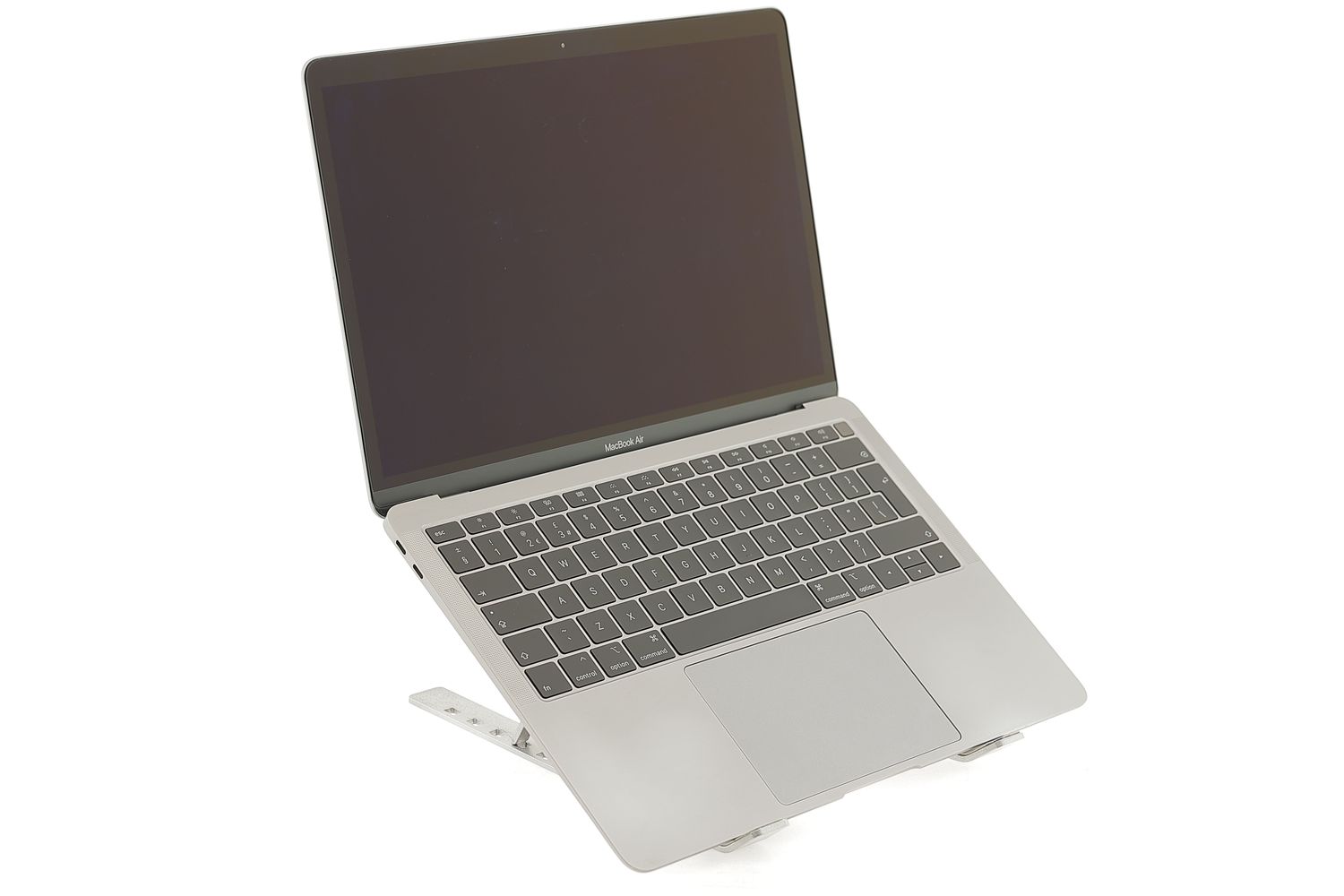 Apple MacBook Air 13″ 2018, i5 1.6 GHz, 8 GB, Intel UHD Graphics 617 256 GB Space Gray - Excelent