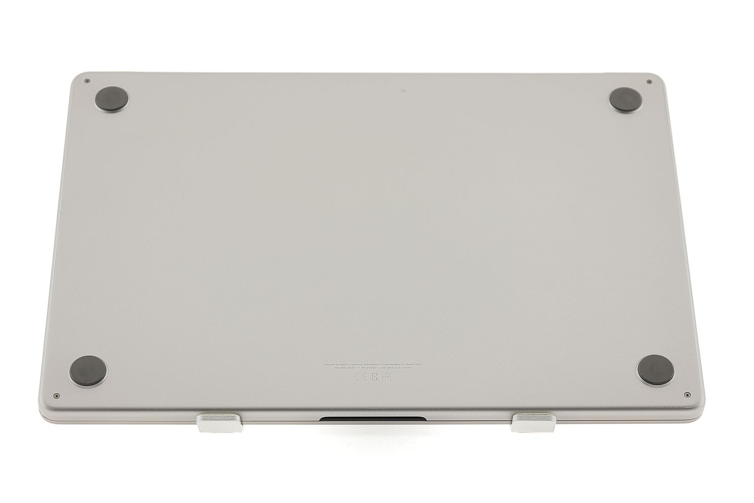 Apple MacBook Air 15″ 2023, M2 8 Cores, 8 GB, 10 core GPU 256 GB Space Gray - Bun