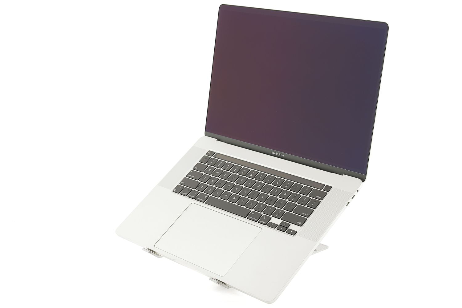 Apple MacBook Pro 16″ Touch Bar 2019, i7 2.6 GHz, 16 GB, AMD Radeon Pro 5300M 512 GB Silver - Εξαιρετικό