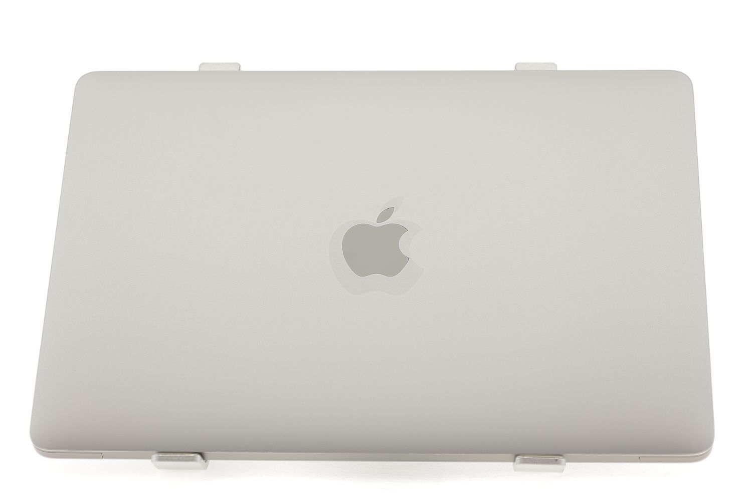 Apple MacBook Pro 13″ 2020, M1 8 Cores, 16 GB, 8 core GPU 512 GB Space Gray