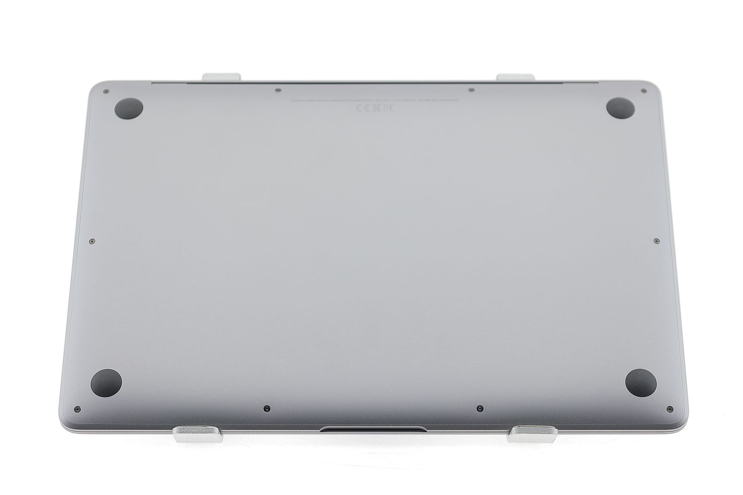 Apple MacBook Air 13″ 2020, M1 8 Cores, 8 GB, 8 core GPU 512 GB Space Gray - Excelent