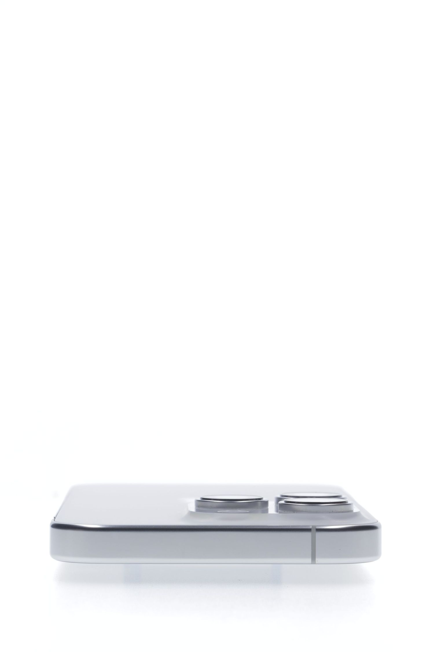 Apple iPhone 16 Pro 128 GB White Titanium - Като нов