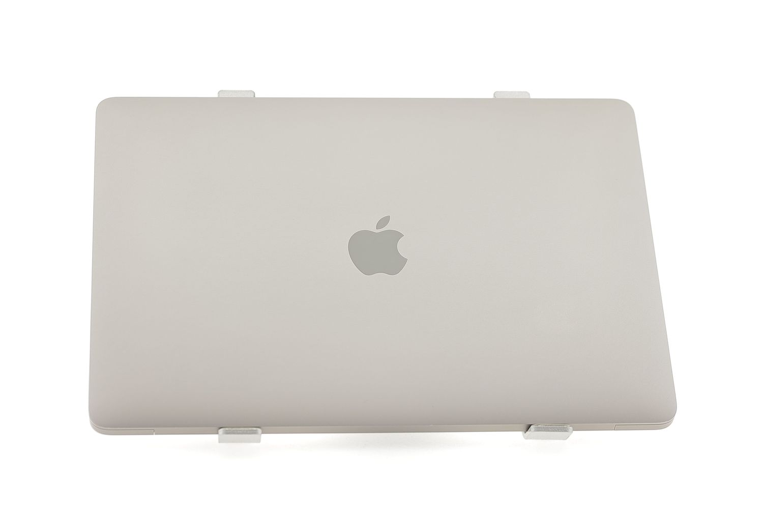 Apple MacBook Pro 13″ Touch Bar 2020, i5 2 GHz, 16 GB, Intel Iris Plus Graphics 512 GB Space Gray - Отлично