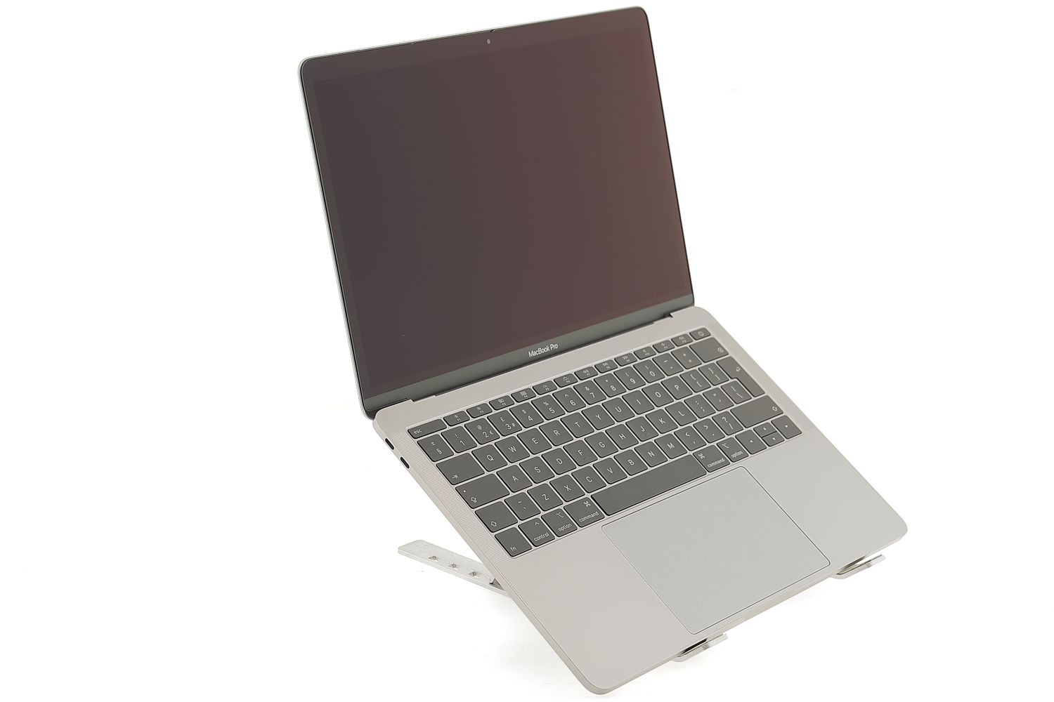 Apple MacBook Pro 13″ 2017, i5 2.3 GHz, 8 GB, Intel Iris Plus Graphics 640 128 GB Space Gray - Foarte bun
