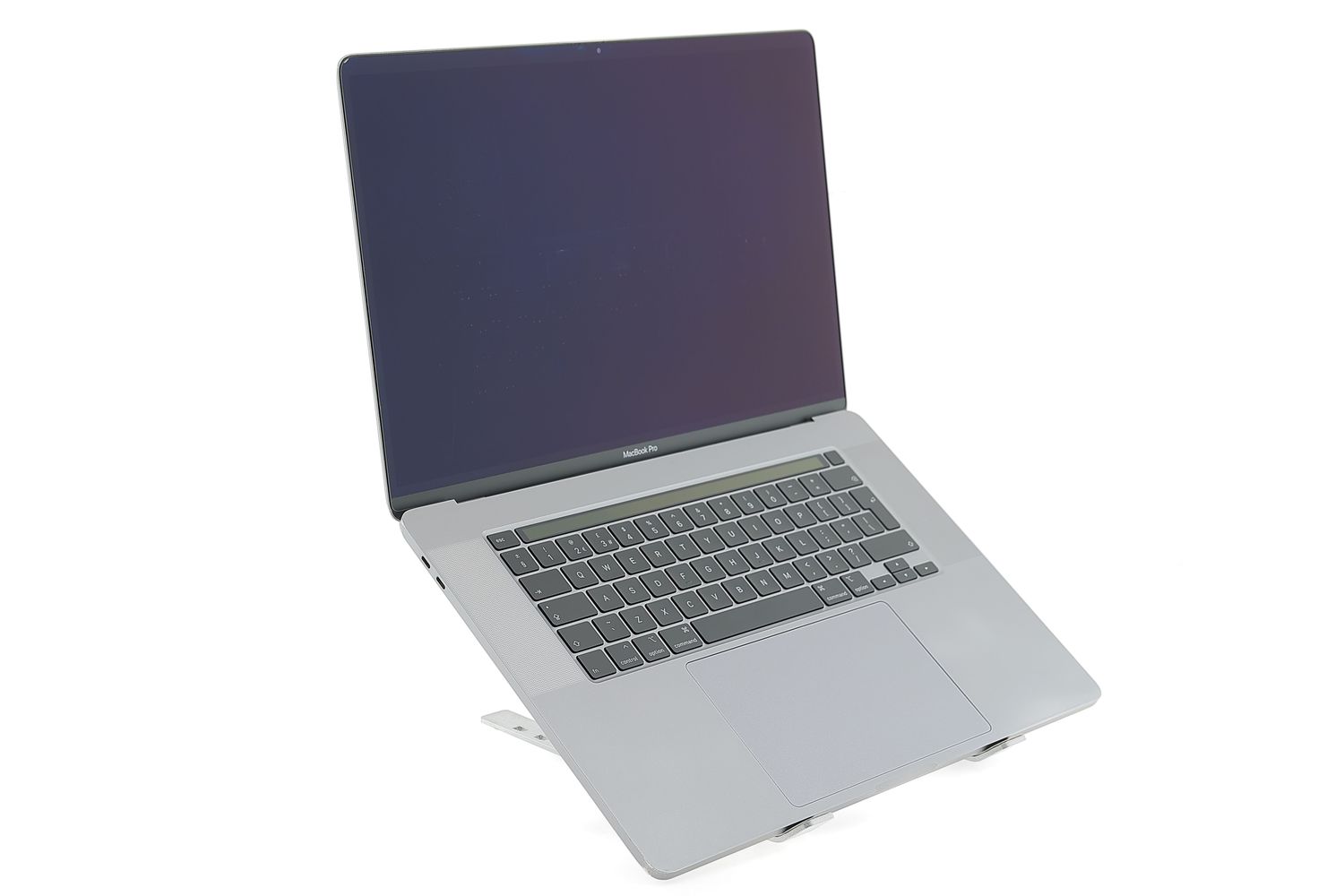 Apple MacBook Pro 16″ Touch Bar 2019, i7 2.6 GHz, 16 GB, AMD Radeon Pro 5300M 512 GB Space Gray - Bun