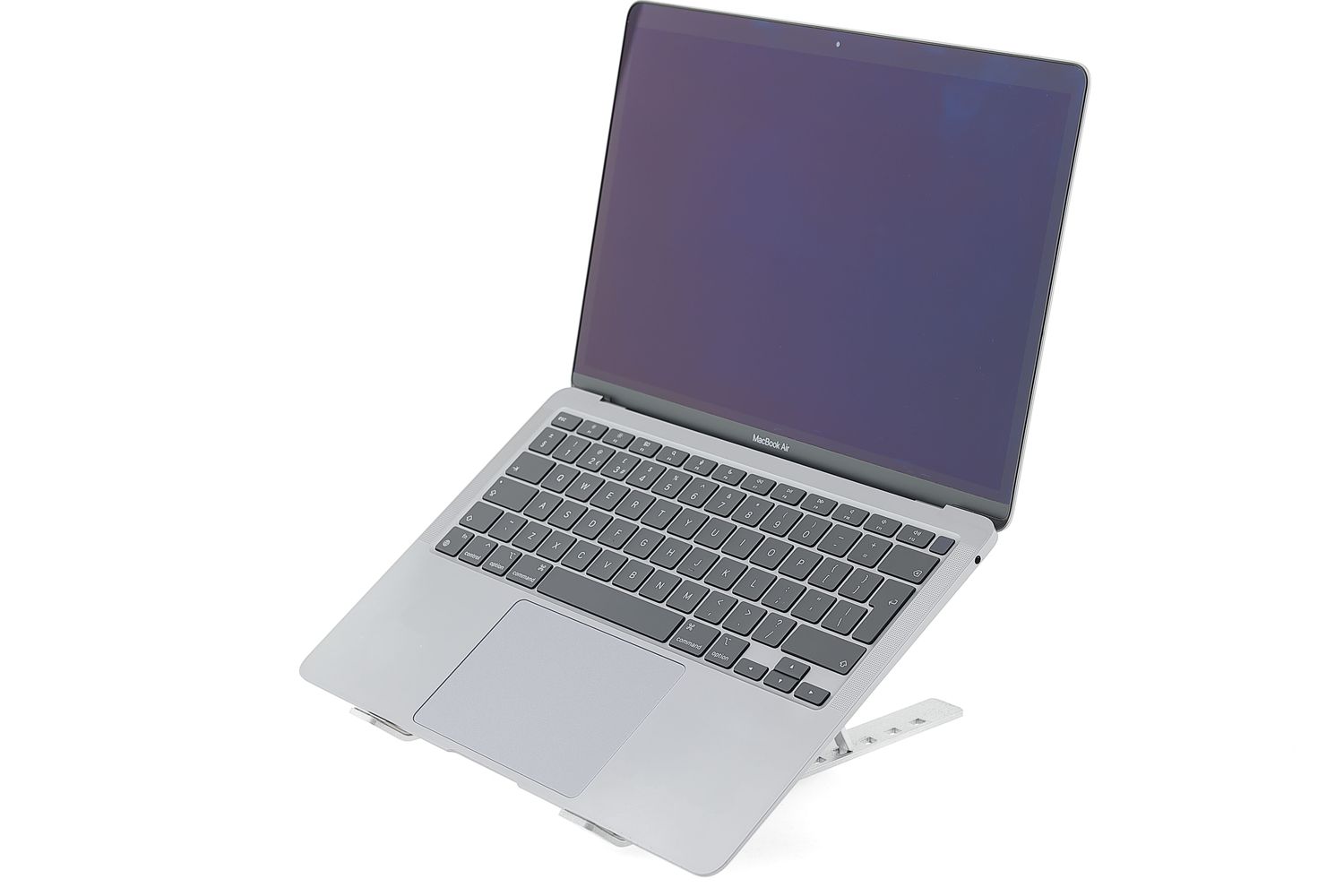 Apple MacBook Air 13″ 2020, M1 8 Cores, 8 GB, 7 core GPU 256 GB Space Gray - Excelent