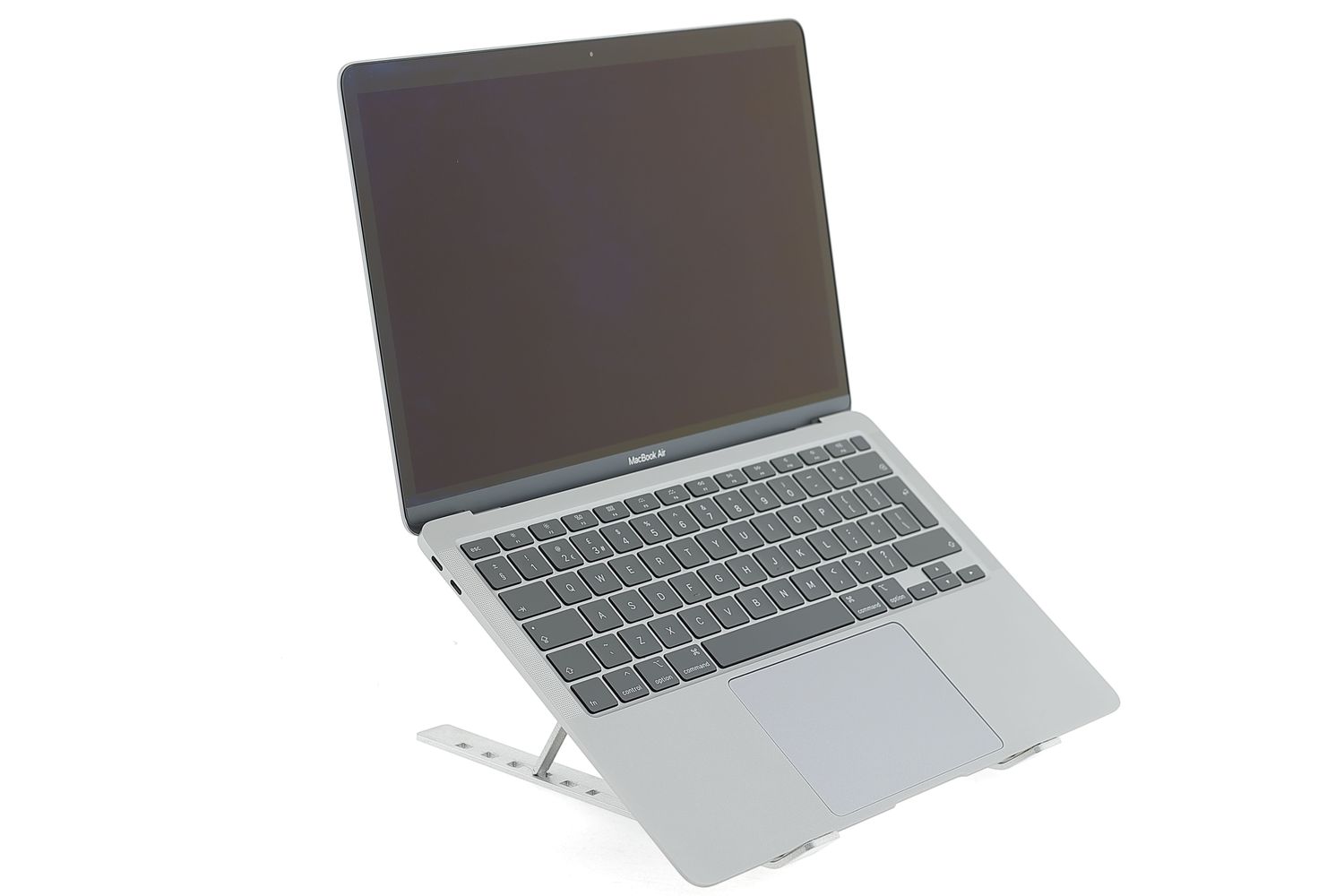 Apple MacBook Air 13″ 2020, i7 1.2 GHz, 16 GB, Intel Iris Plus 512 GB Space Gray - Ca nou