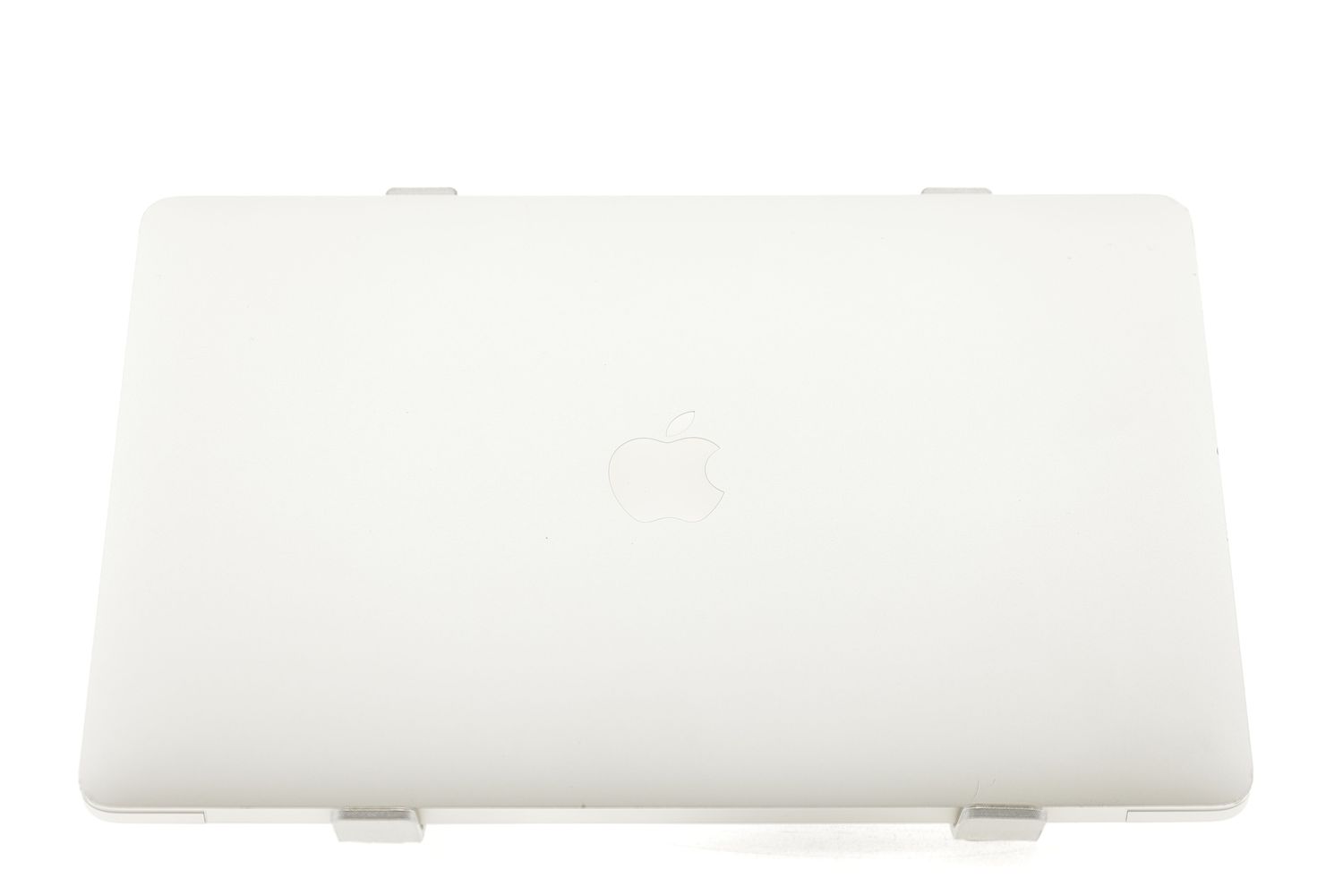 Apple MacBook Pro 13″ 2020, M1 8 Cores, 8 GB, 8 core GPU 512 GB Silver - Jó