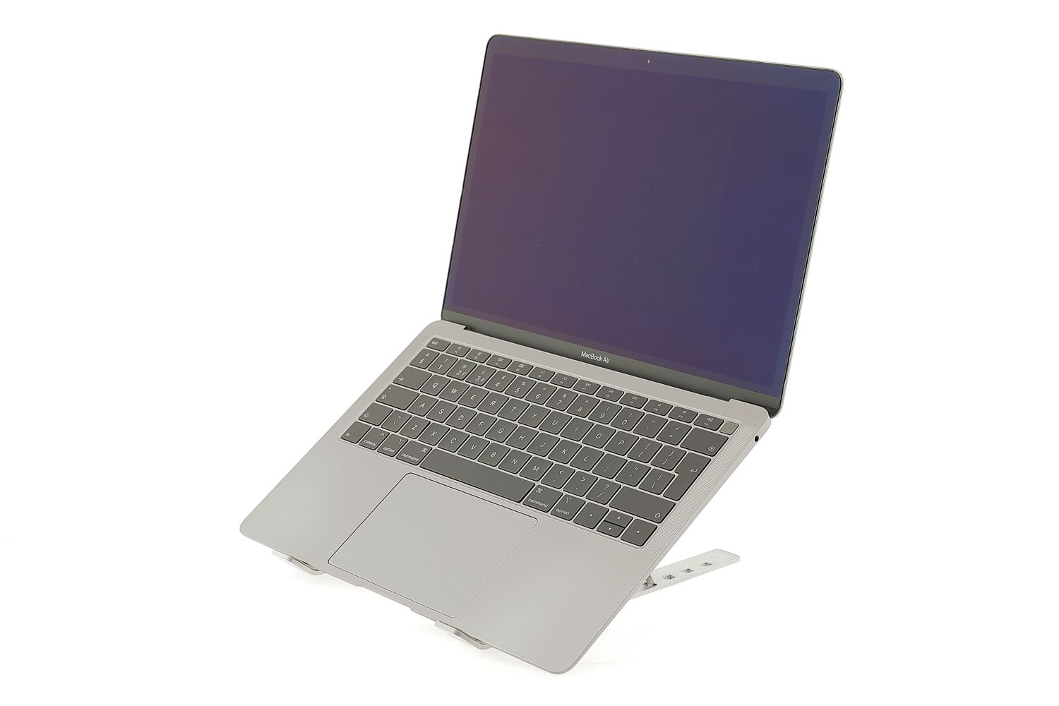 Apple MacBook Air 13″ 2018, i5 1.6 GHz, 8 GB, Intel UHD Graphics 617 128 GB Space Gray - Nagyon jó