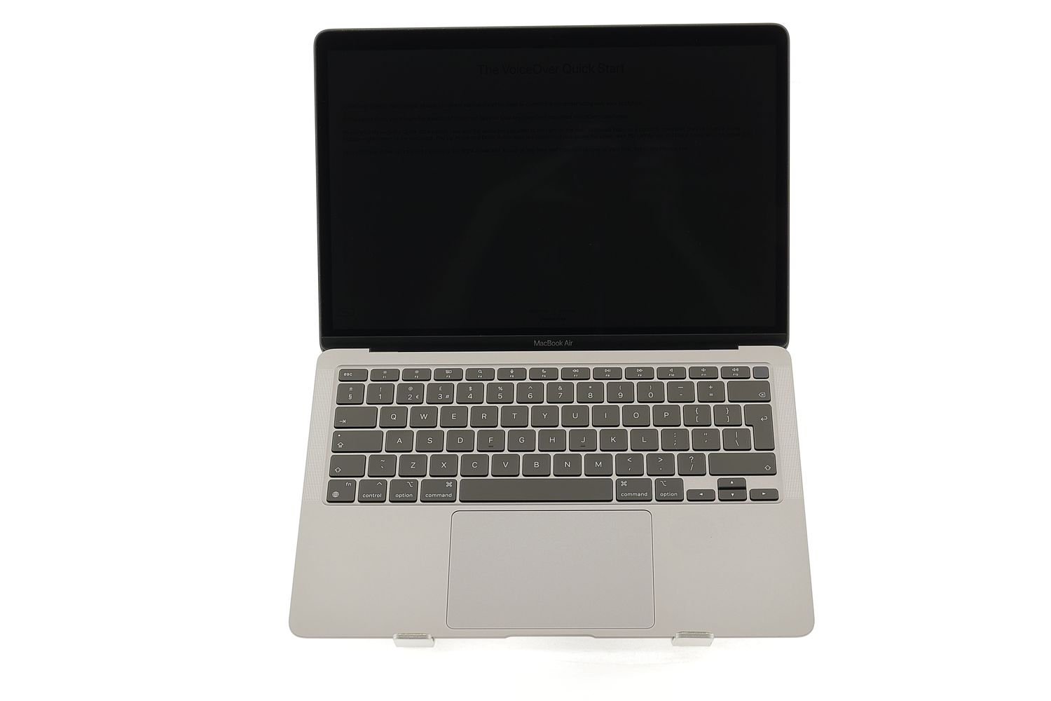 Apple MacBook Air 13″ 2020, i5 1.1 GHz, 8 GB, Intel Iris Plus 512 GB Space Gray - Като нов