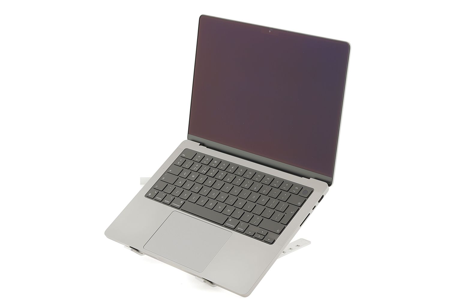 Apple MacBook Pro 14″ 2021, M1 Pro 8 Cores, 16 GB, 14 core GPU 512 GB Space Gray - Újszerű