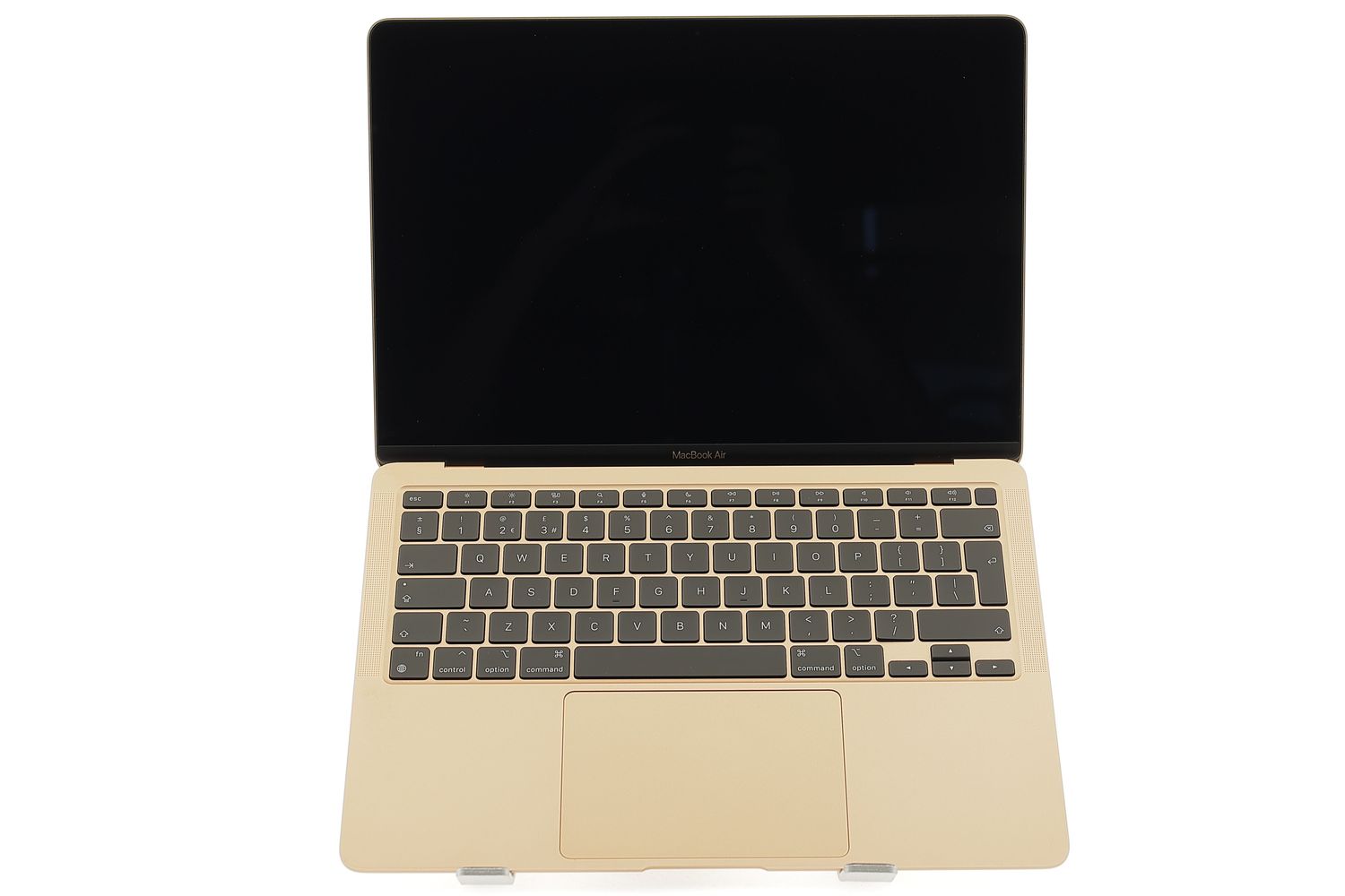 Apple MacBook Air 13″ 2020, M1 8 Cores, 8 GB, 7 core GPU 256 GB Gold - Újszerű