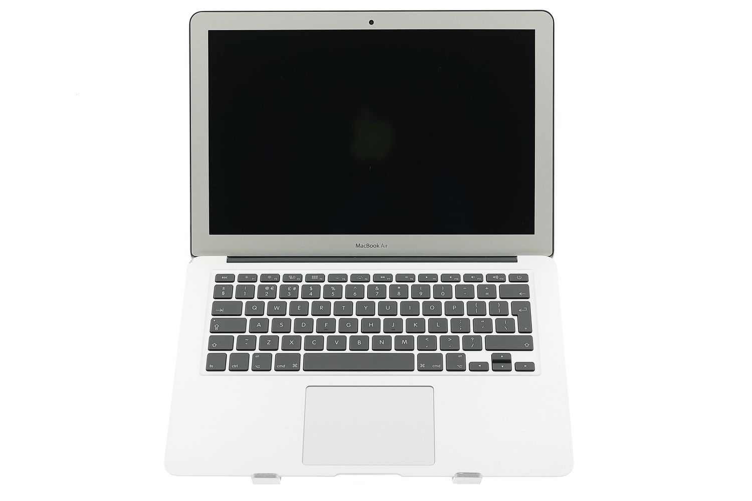 Apple MacBook Air 13″ 2017, i5 1.8 GHz, 8 GB, HD Graphics 6000 128 GB Silver - Много добро