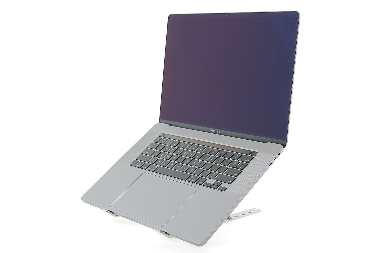 Apple MacBook Pro 16″ Touch Bar 2019, i7 2.6 GHz, 16 GB, AMD Radeon Pro 5300M 512 GB Space Gray - Ca nou
