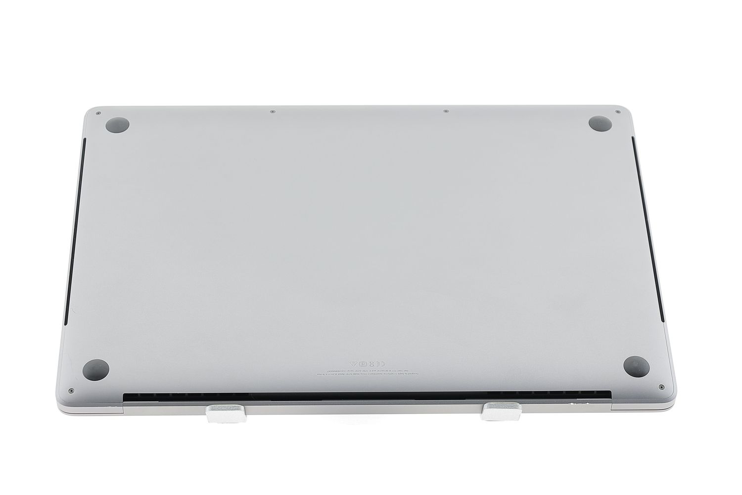 Apple MacBook Pro 16″ Touch Bar 2019, i9 2.3 GHz, 32 GB, AMD Radeon Pro 5500M 1 TB Space Gray - Excelent