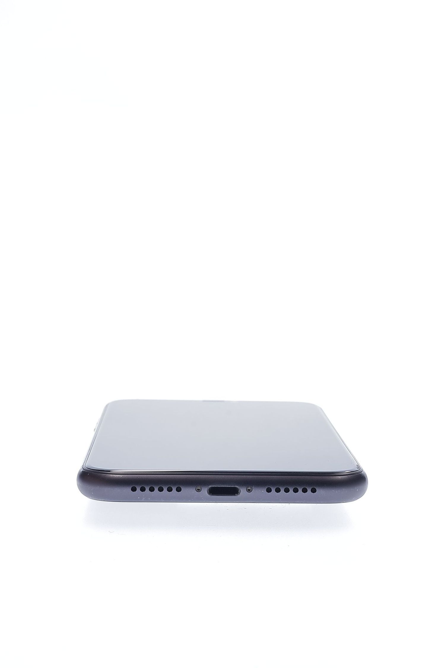 Apple iPhone 11 128 GB Black - Kiváló