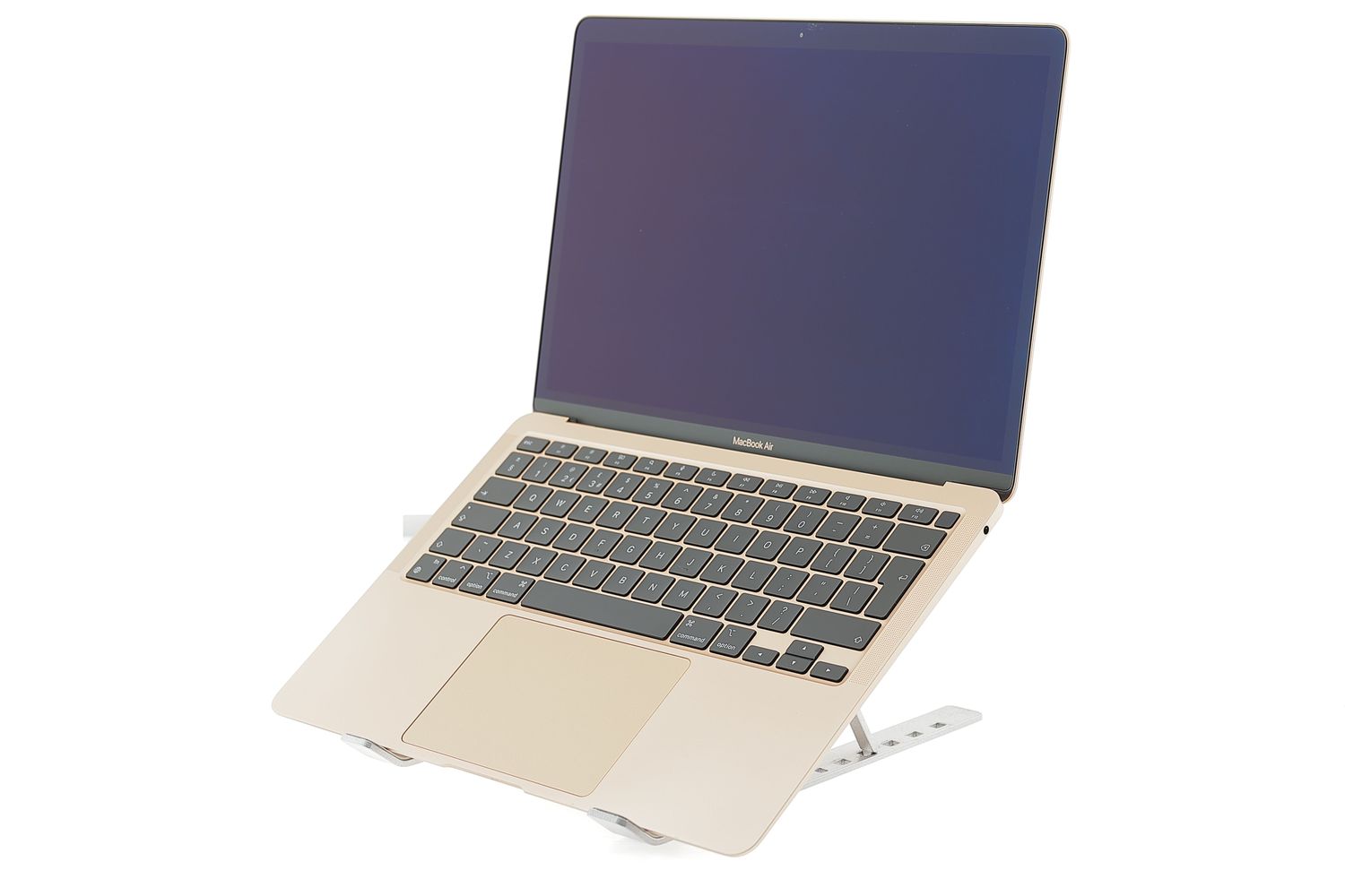 Apple MacBook Air 13″ 2020, i3 1.1 GHz, 8 GB, Intel Iris Plus