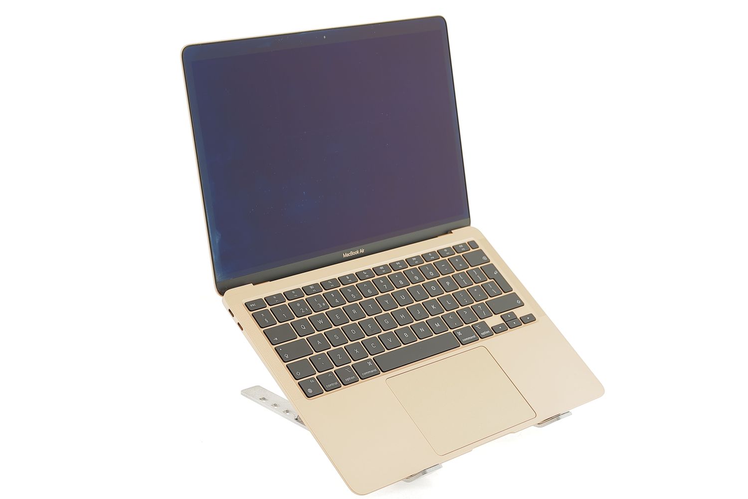 Apple MacBook Air 13″ 2020, i3 1.1 GHz, 8 GB, Intel Iris Plus 256 GB Gold - Excelent