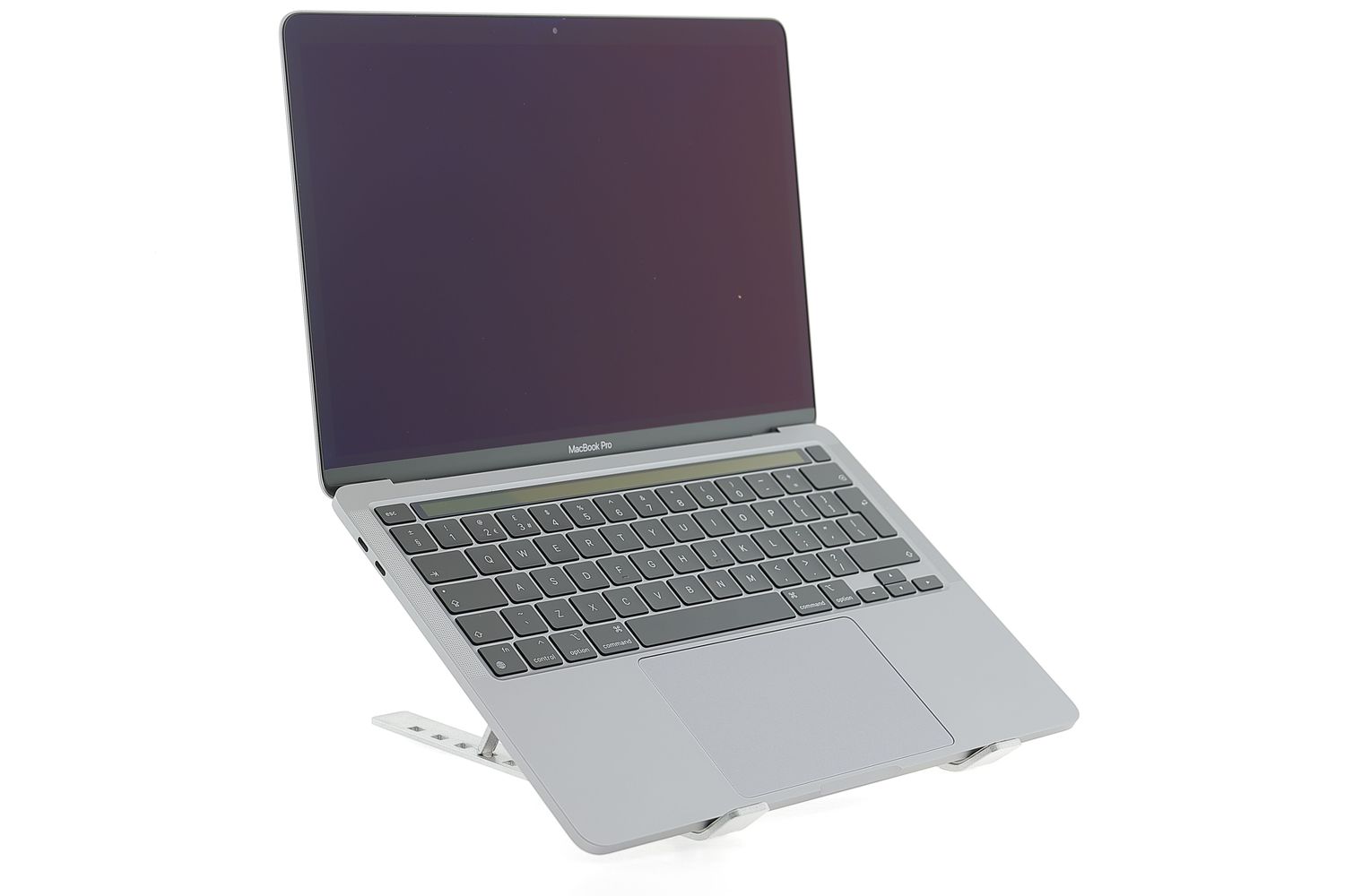 Apple MacBook Pro 13″ 2020, M1 8 Cores, 8 GB, 8 core GPU 256 GB Space Gray - Excelent