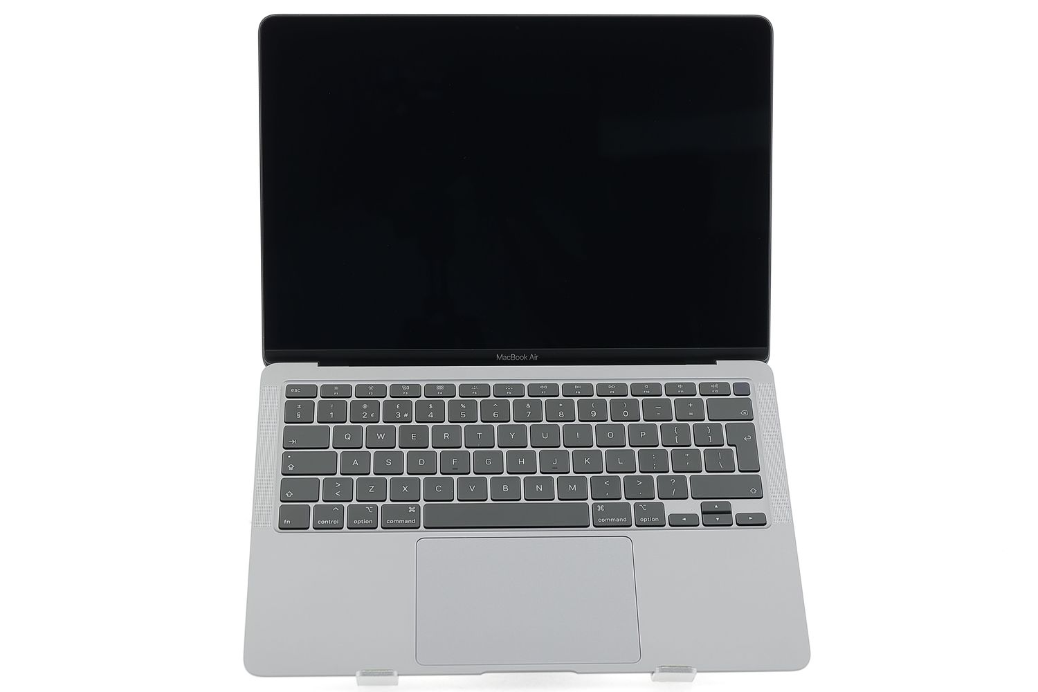 Apple MacBook Air 13″ 2020, i5 1.1 GHz, 8 GB, Intel Iris Plus 256 GB Space Gray - Като нов