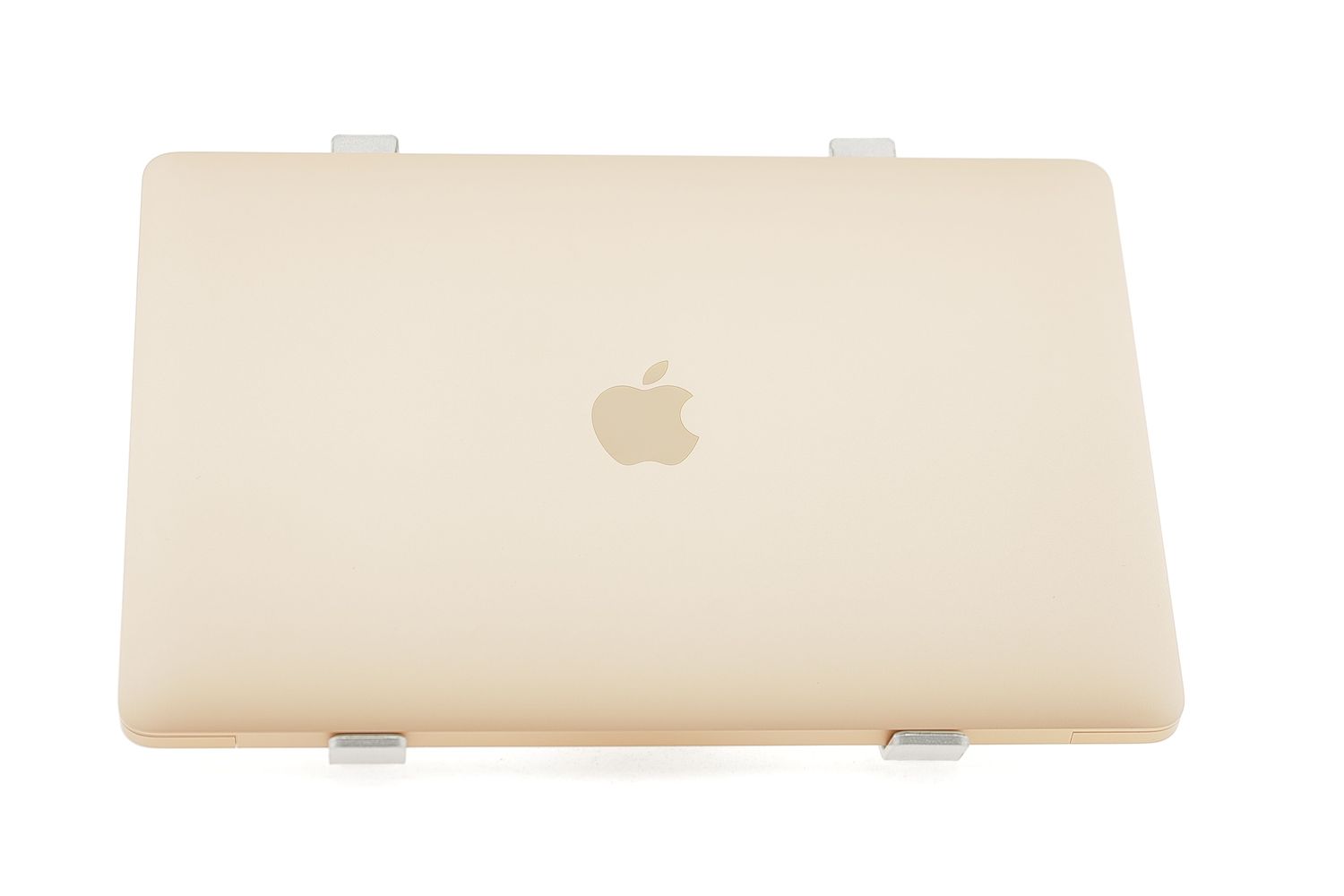 Apple MacBook Air 13″ 2019, i5 1.6 GHz, 8 GB, Intel UHD Graphics 617 128 GB Gold - Като нов