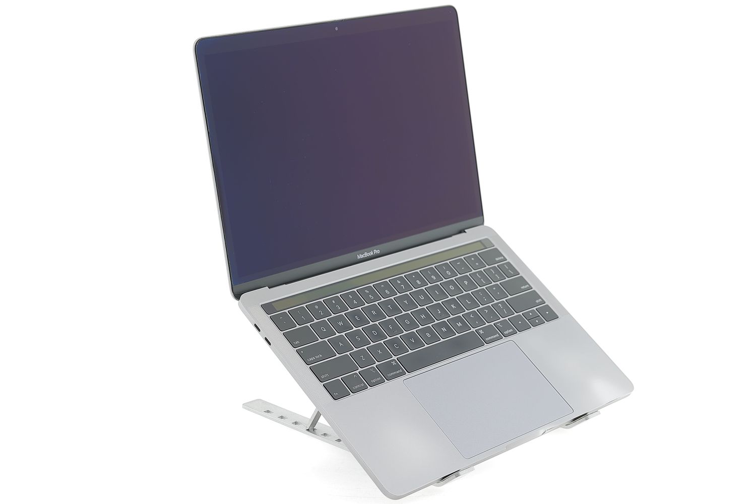 Apple MacBook Pro 13″ Touch Bar 2018, i5 2.3 GHz, 8 GB, Intel Iris Plus Graphics 655 256 GB Space Gray - Nagyon jó