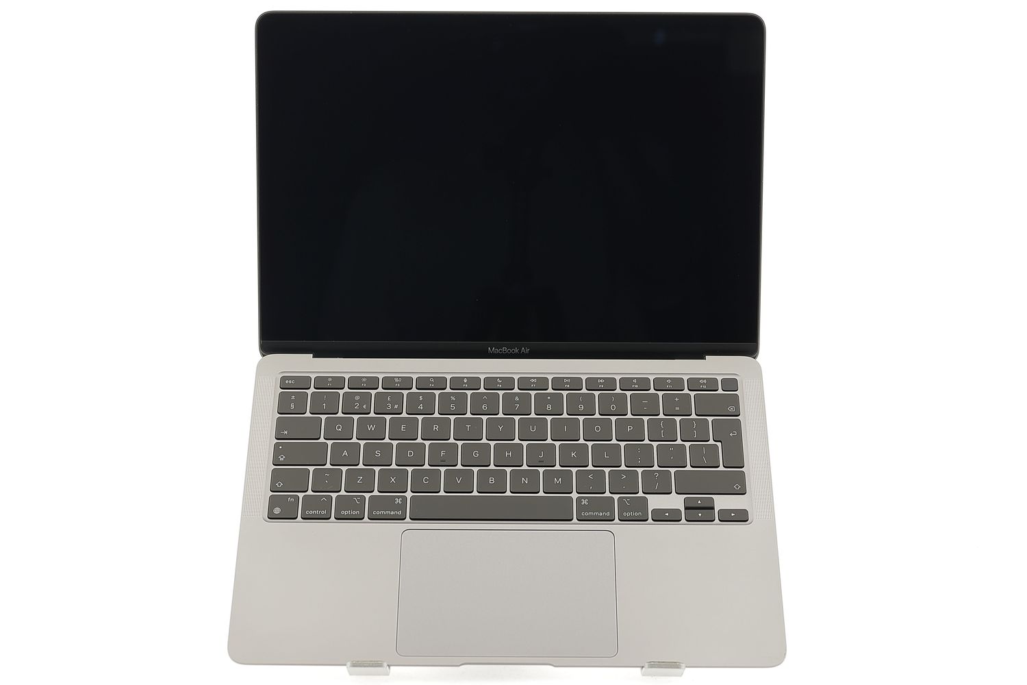 Apple MacBook Air 13″ 2020, i3 1.1 GHz, 8 GB, Intel Iris Plus