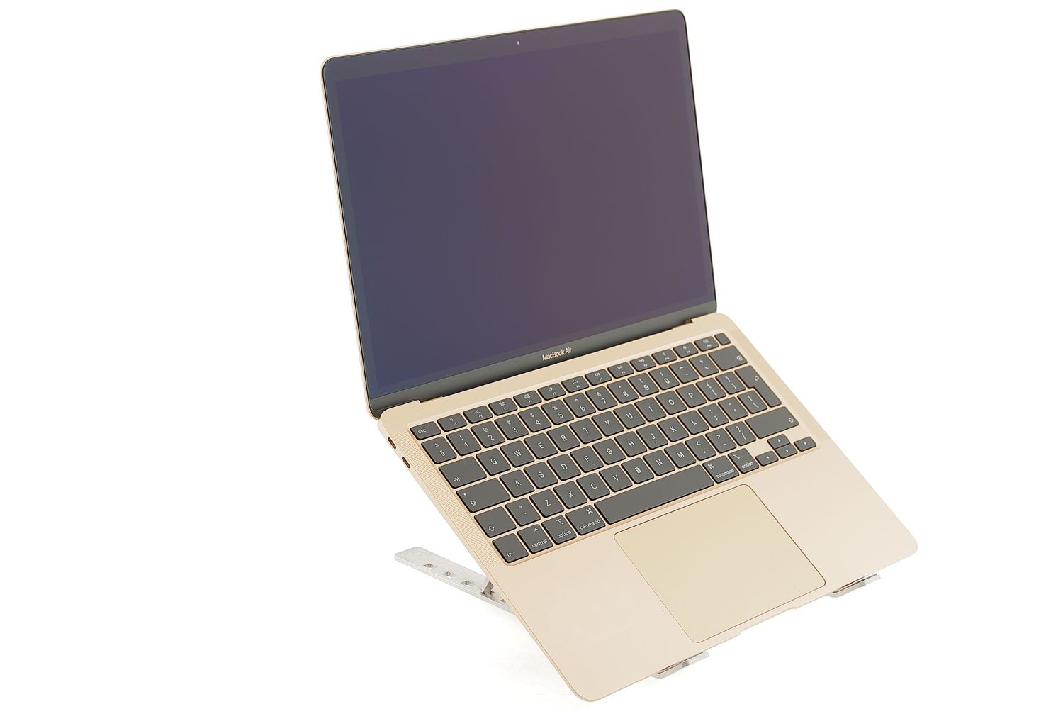 Apple MacBook Air 13″ 2020, i3 1.1 GHz, 8 GB, Intel Iris Plus 256 GB Gold - Újszerű