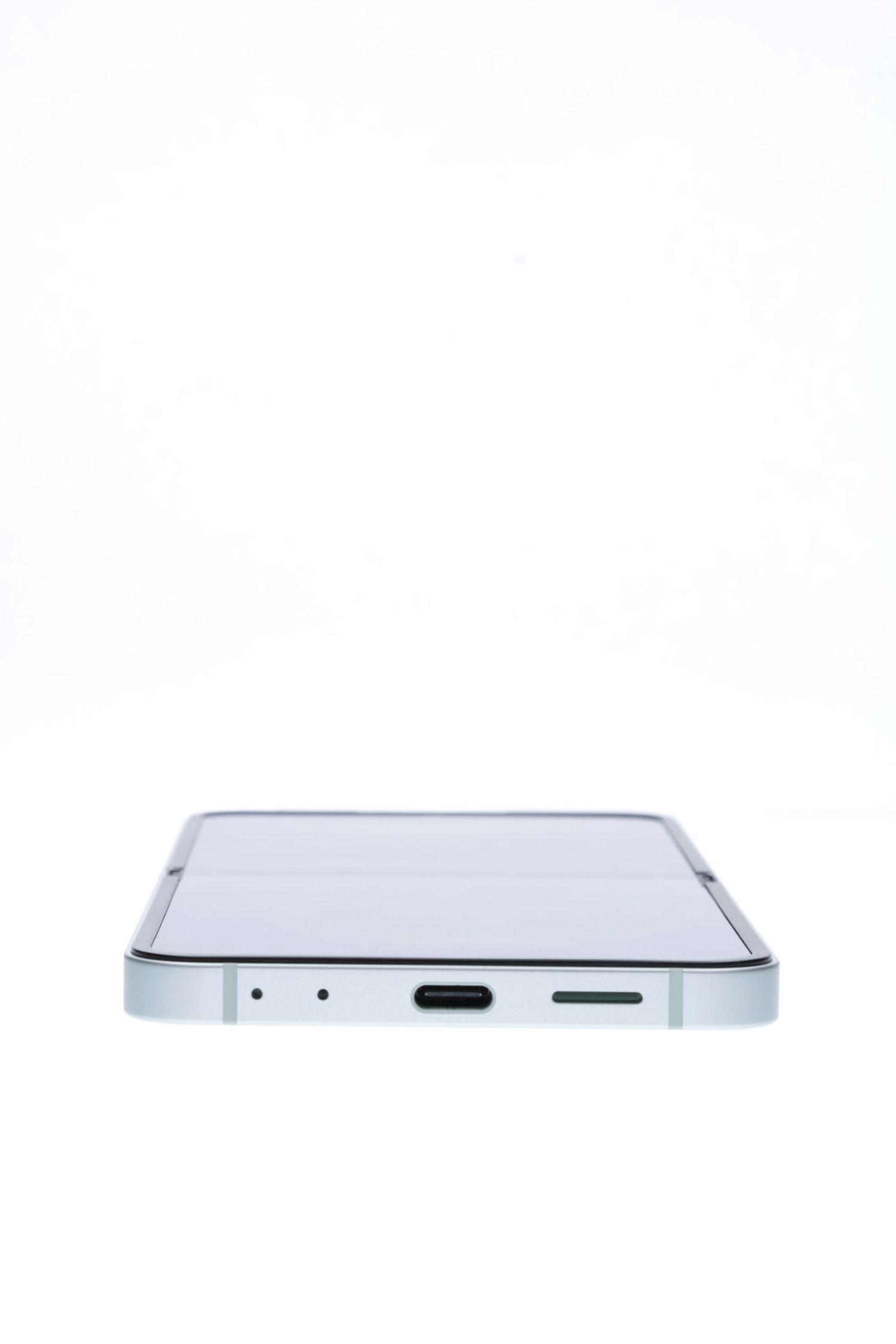 Samsung Galaxy Z Flip6 256 GB Mint - Като нов