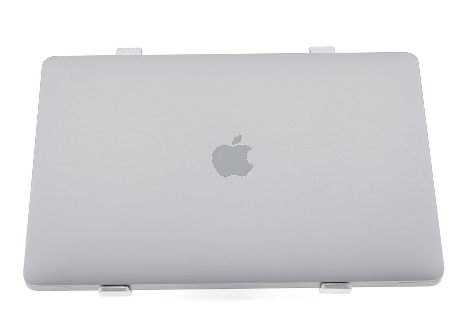 Apple MacBook Air 13″ 2020, M1 8 Cores, 8 GB, 7 core GPU, Space