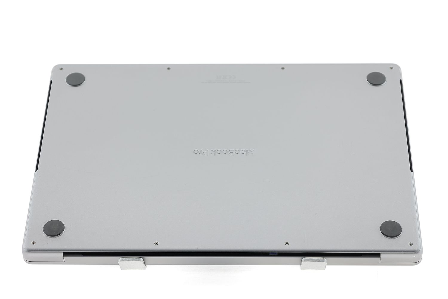Apple MacBook Pro 16″ 2021, M1 Pro 10 Cores, 16 GB, 16 core GPU 512 GB Space Gray - Excelent