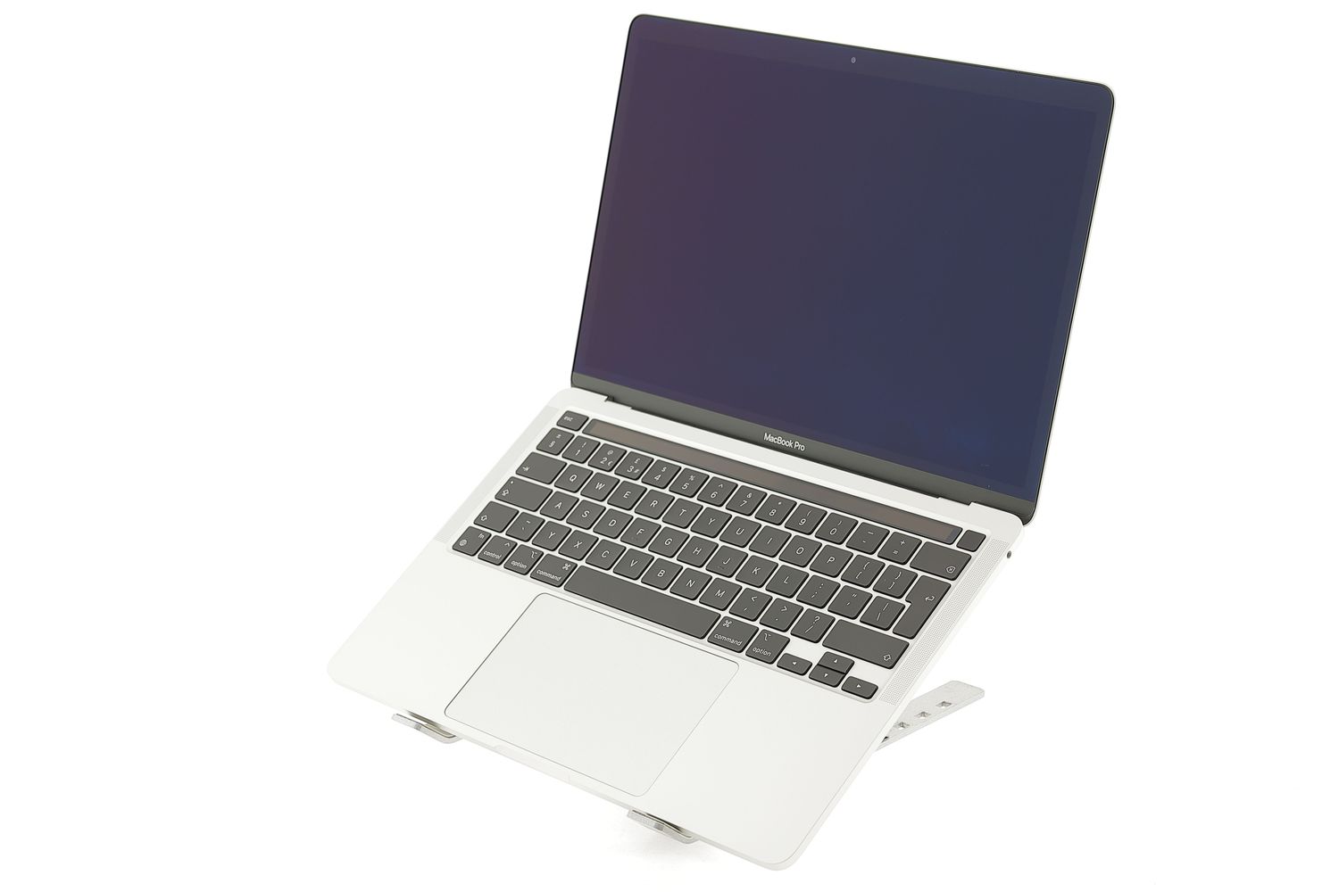 Apple MacBook Pro 13″ 2022, M2 8 Cores, 8 GB, 10 core GPU 512 GB Silver - Excelent