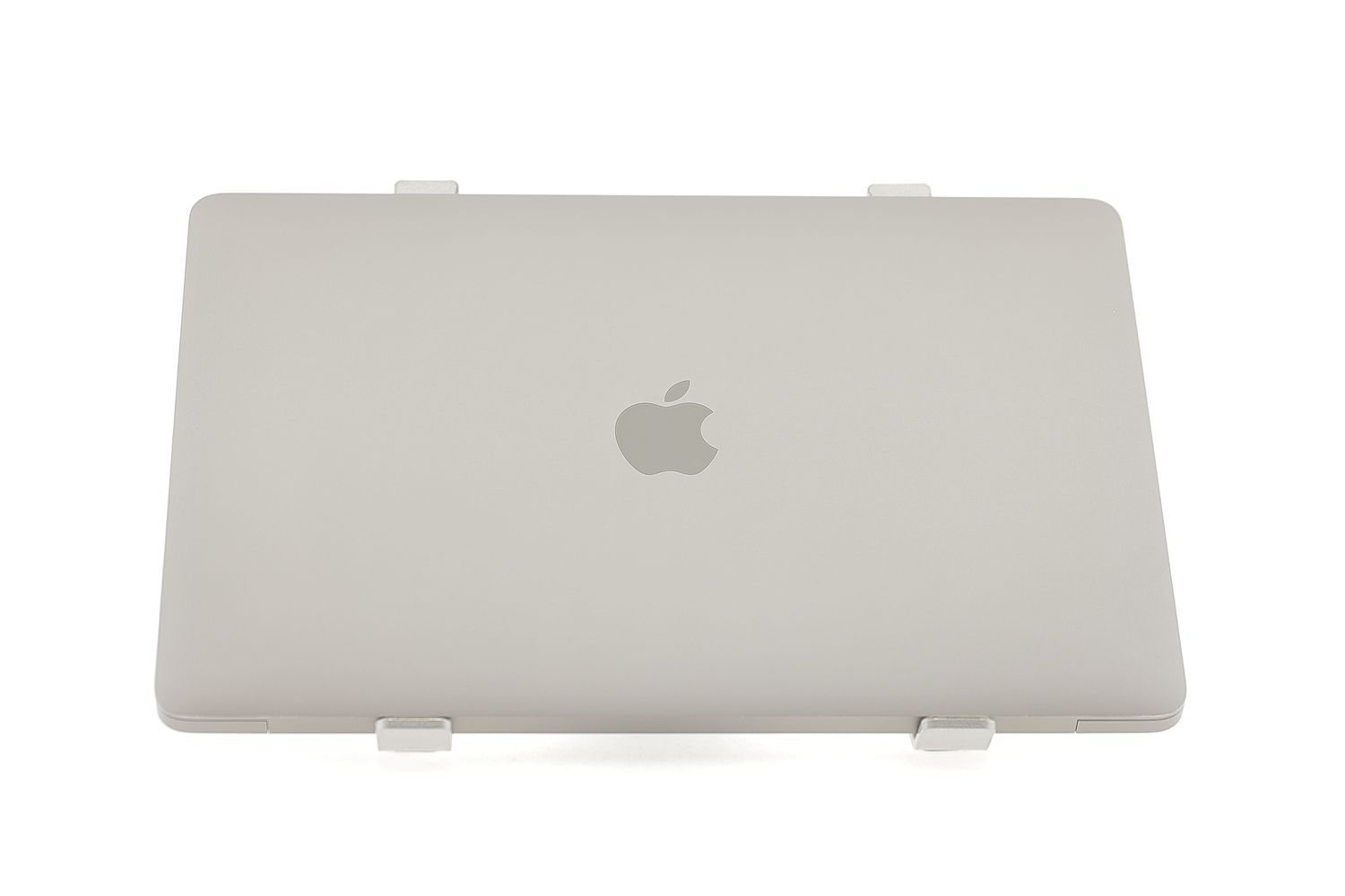Apple MacBook Air 13″ 2020, M1 8 Cores, 16 GB, 7 core GPU 256 GB Space Gray - Újszerű