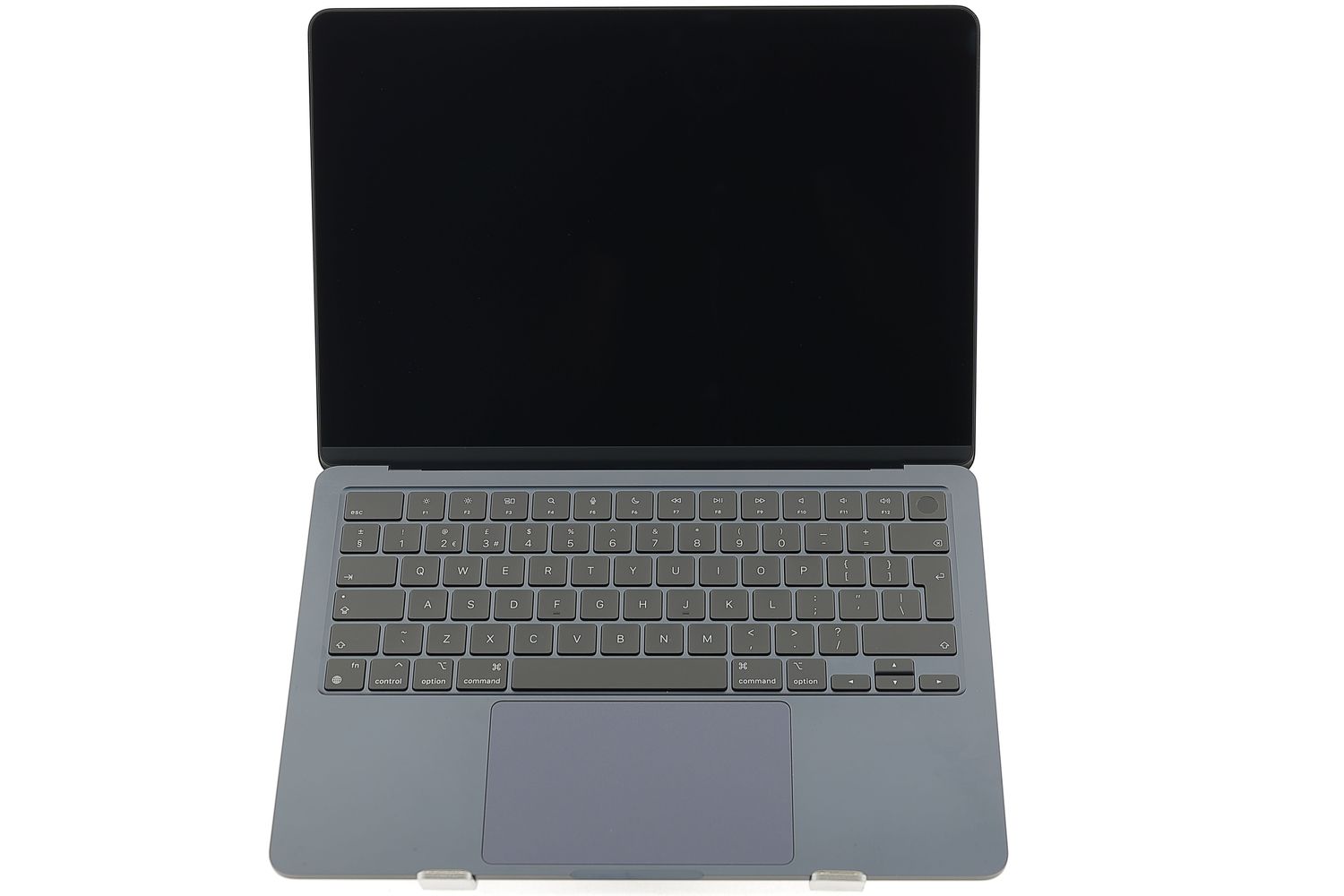 Apple MacBook Air 13″ 2022, M2 8 Cores, 8 GB, 10 core GPU 512 GB Midnight - Nagyon jó