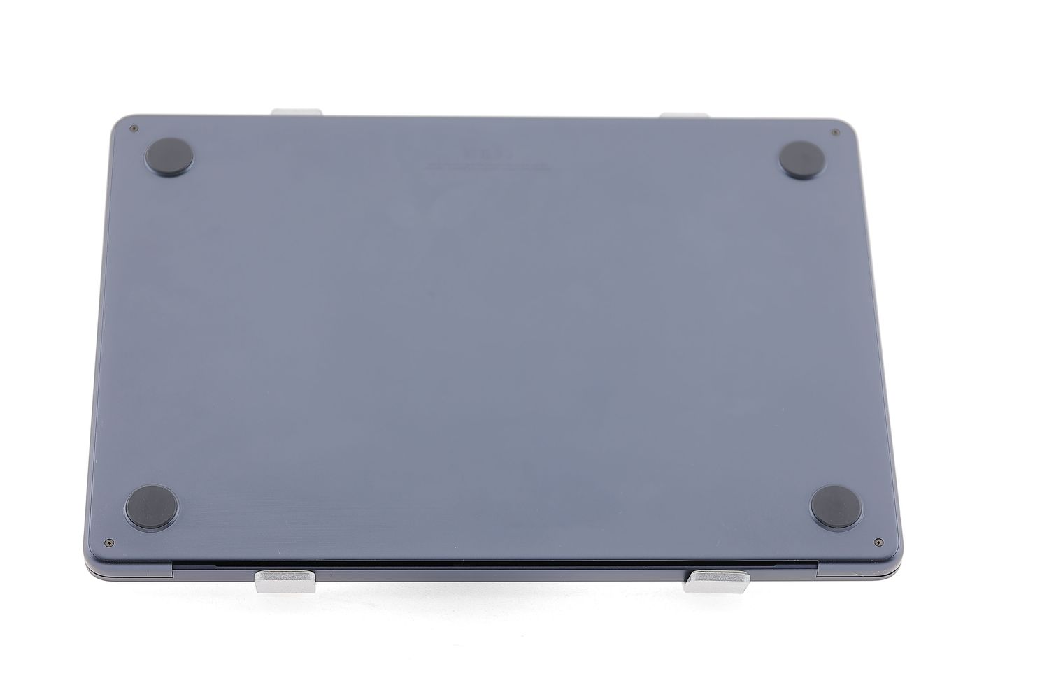 Apple MacBook Air 13″ 2022, M2 8 Cores, 8 GB, 10 core GPU 512 GB Midnight