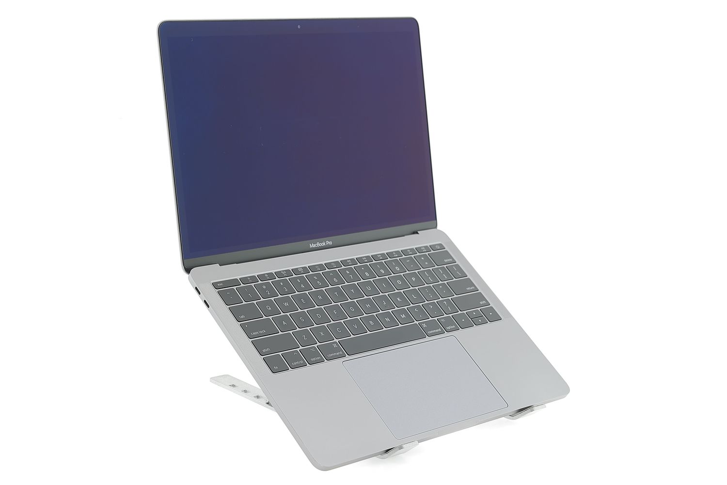 Apple MacBook Pro 13″ 2017, i5 2.3 GHz, 8 GB, Intel Iris Plus Graphics 640 128 GB Space Gray - Bun